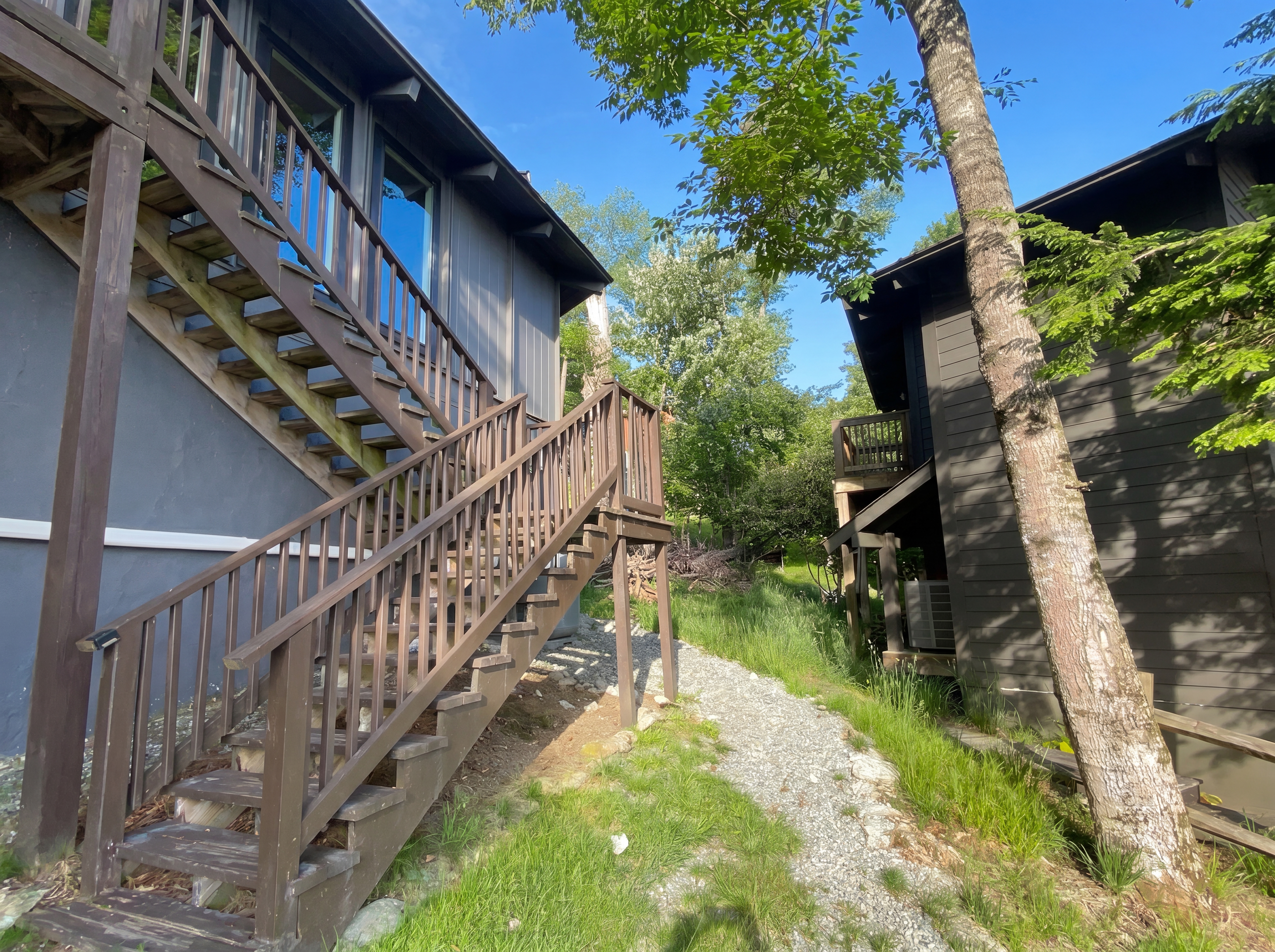Photo 6 of 19 of 119 Beechwood Ln, Beech Mountain, NC