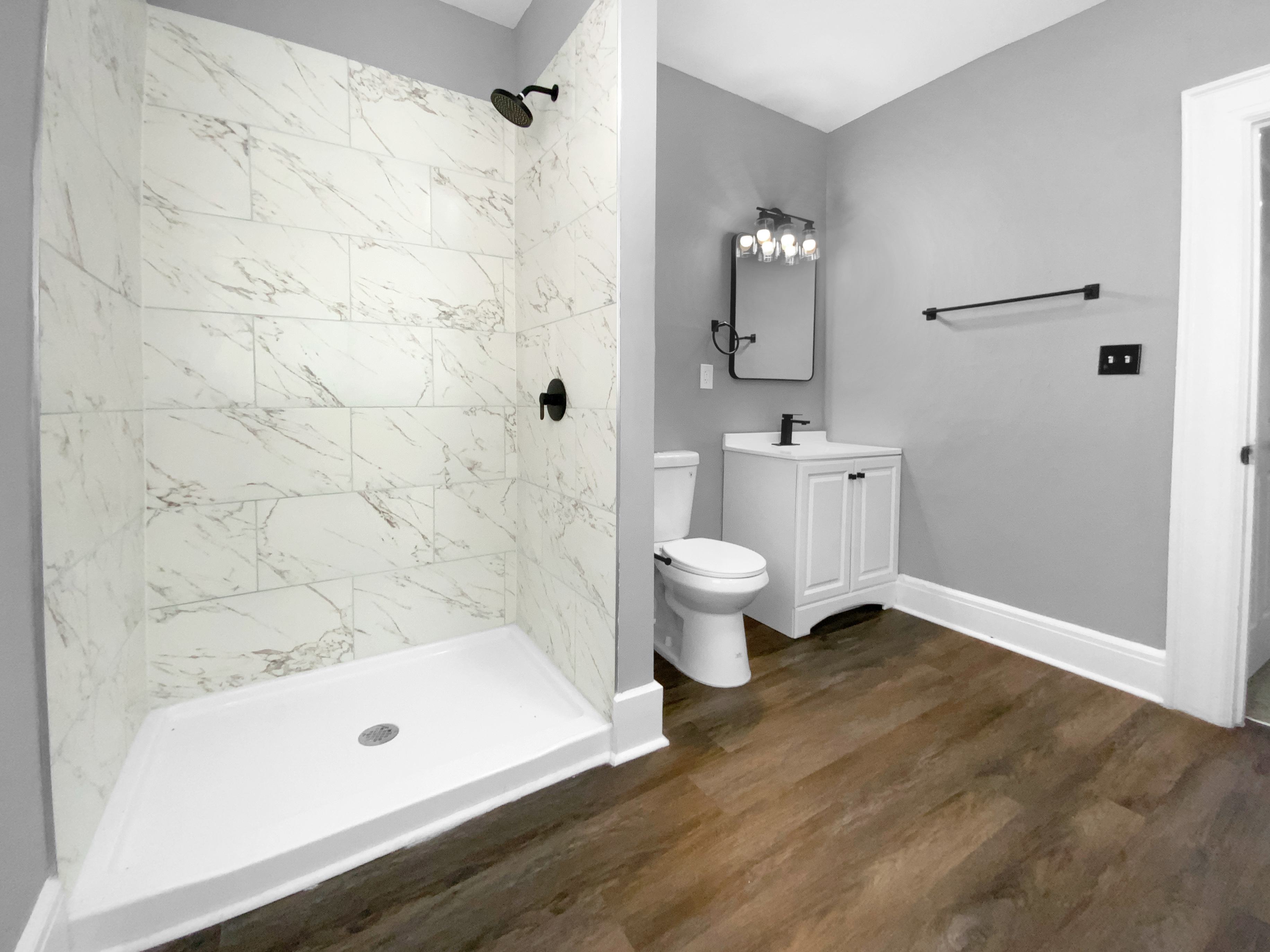 Photo 7 of 21 of 1033 Graymont Ave W, Birmingham, AL