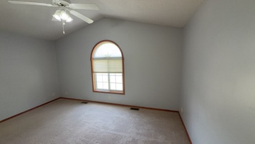 Photo 14 of 41 of 6505 E 44th St N, Bel Aire, KS