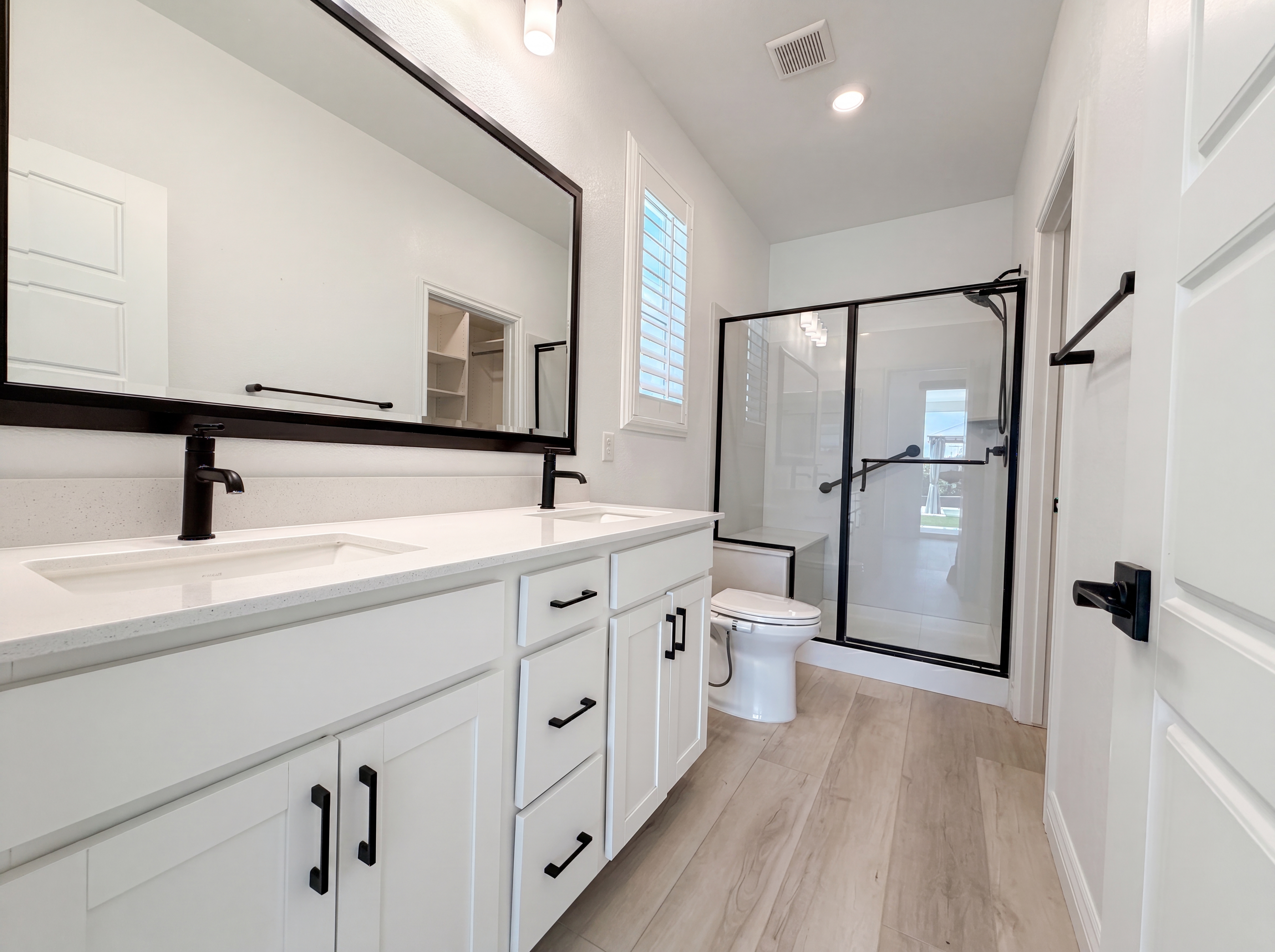 Photo 11 of 19 of 9608 Langden Brook St, Las Vegas, NV