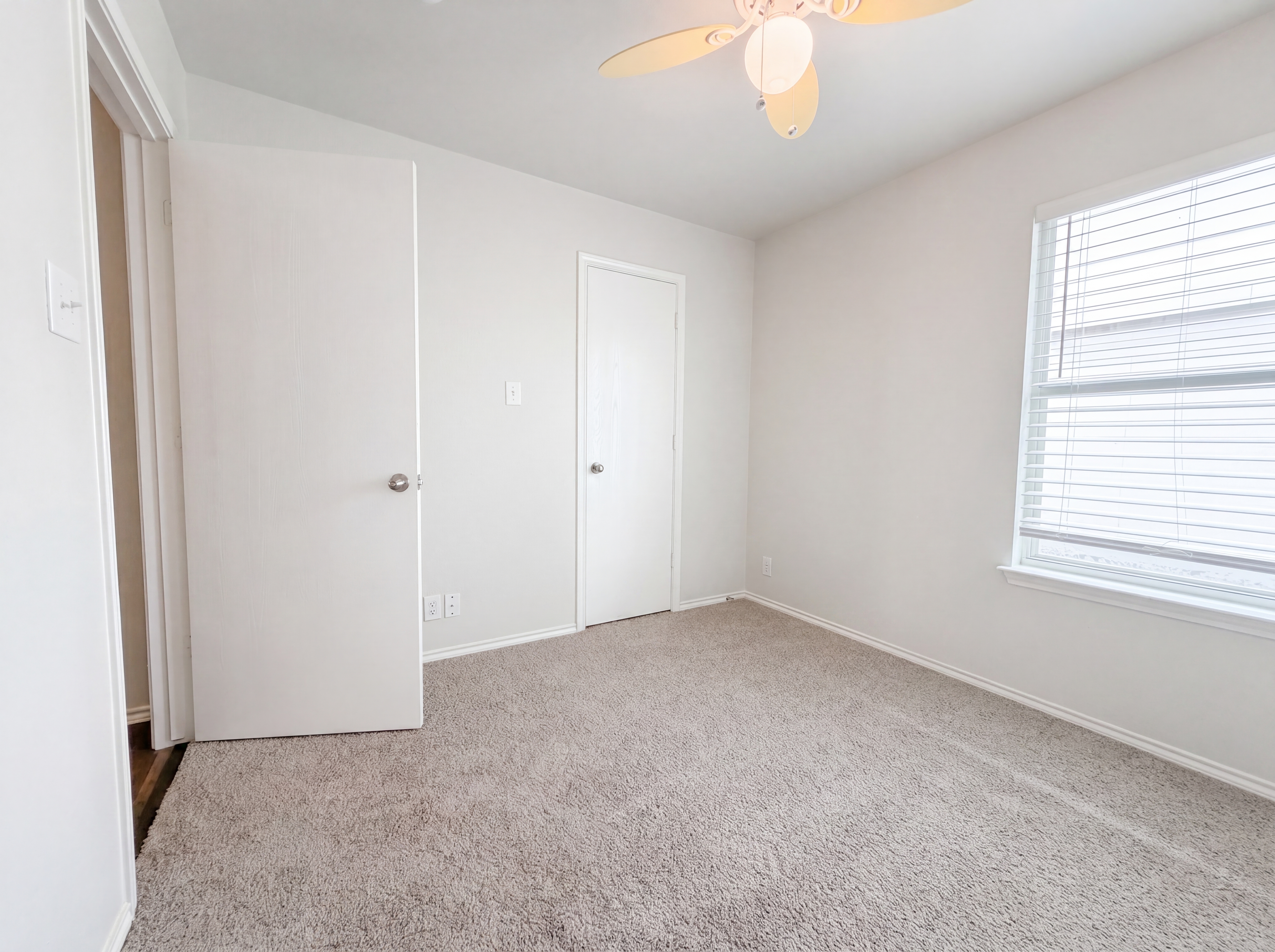 Photo 9 of 16 of 333 Longhorn Way, Cibolo, TX