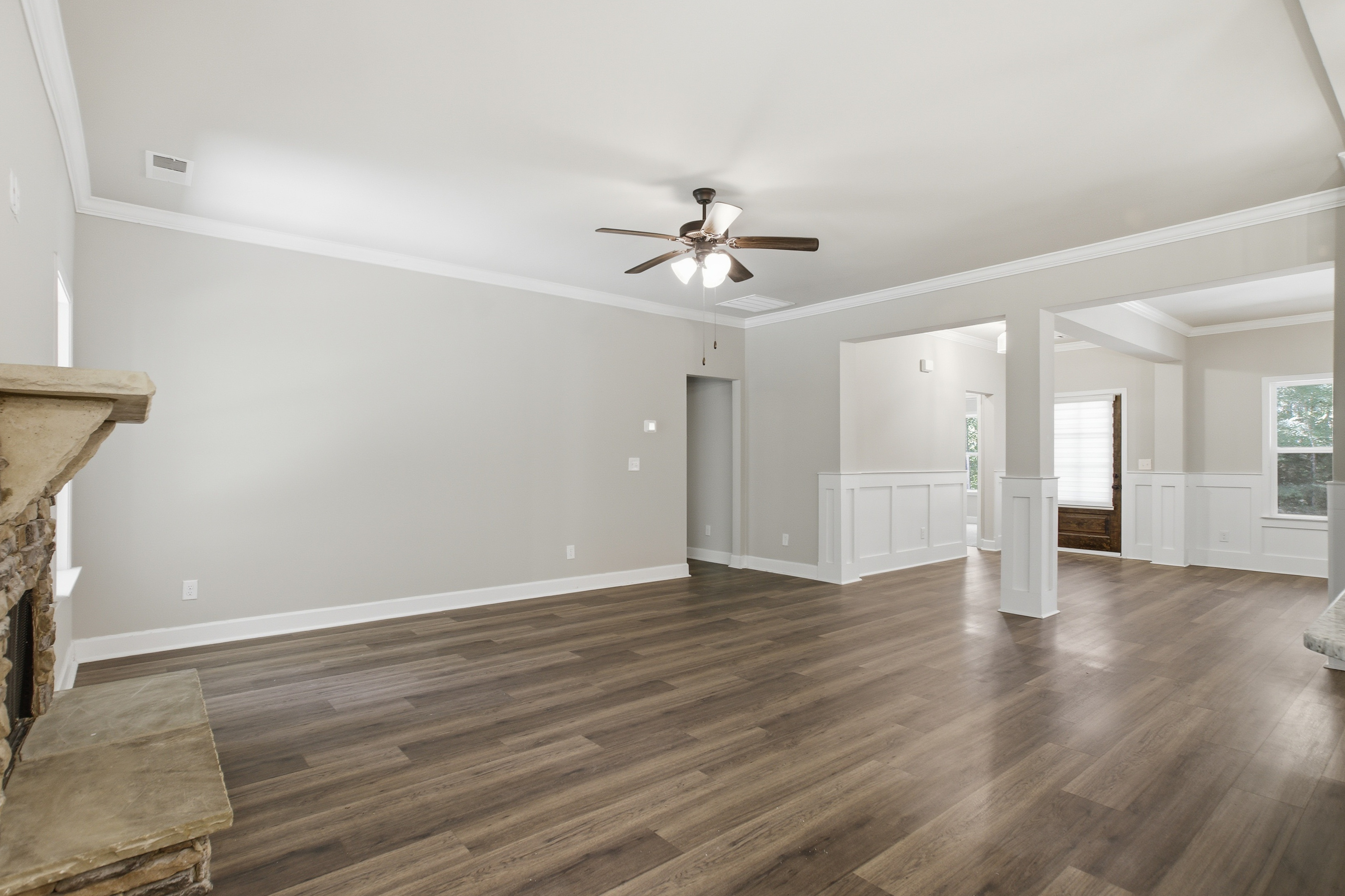 Photo 7 of 41 of 45 Hawthorn Ln, Covington, GA