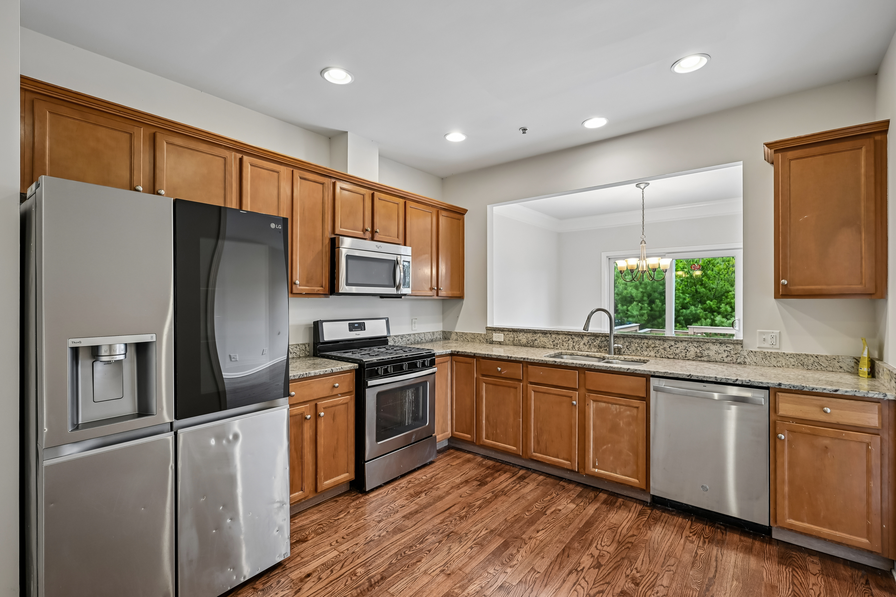 Photo 2 of 38 of 19 Crispwater Way, Hopkinton, MA