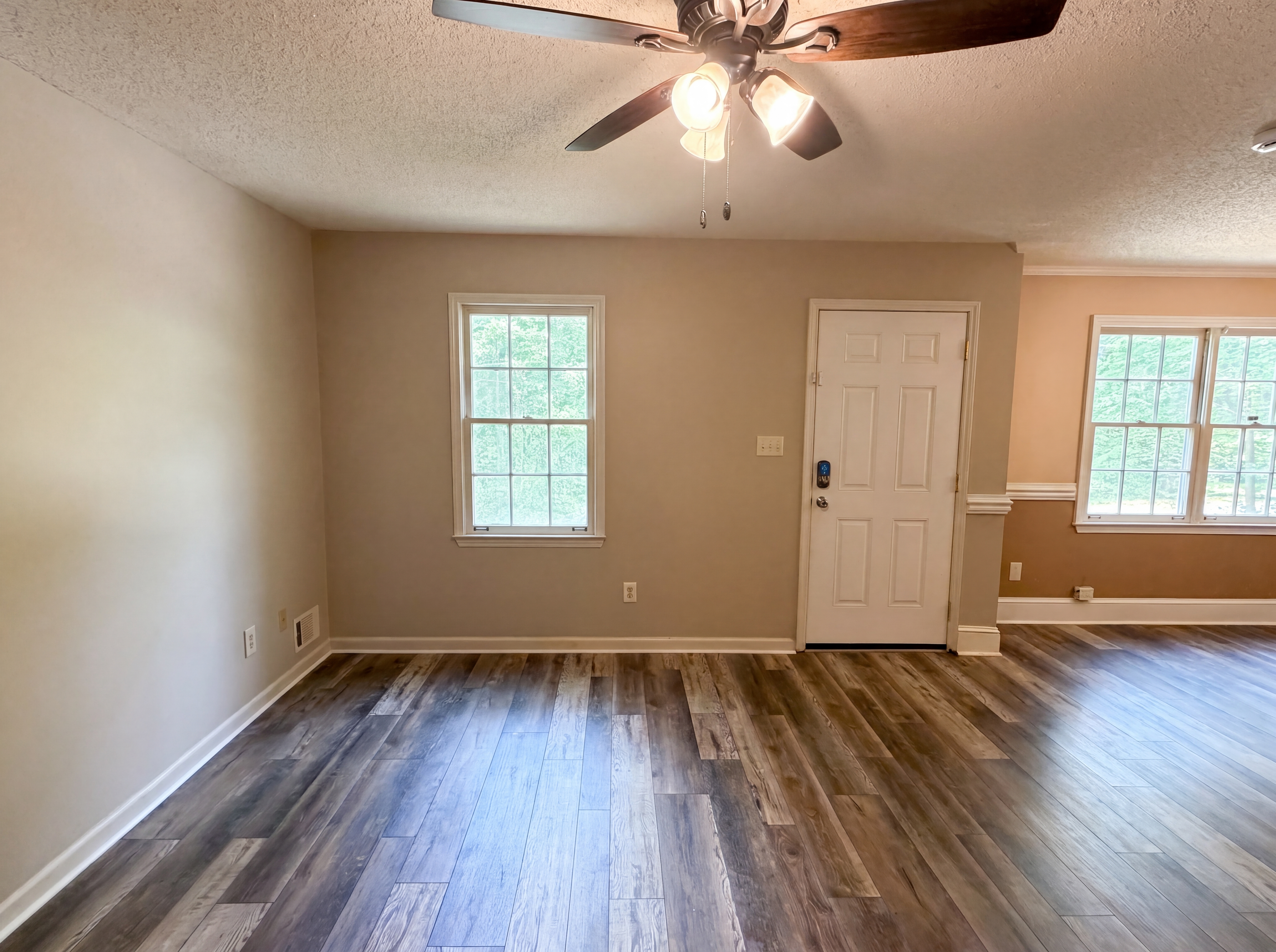 Photo 8 of 19 of 280 Pleasant Valley Rd, McDonough, GA