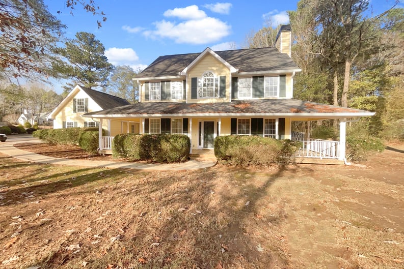 Property photo 1 of 7 Barrington Ct