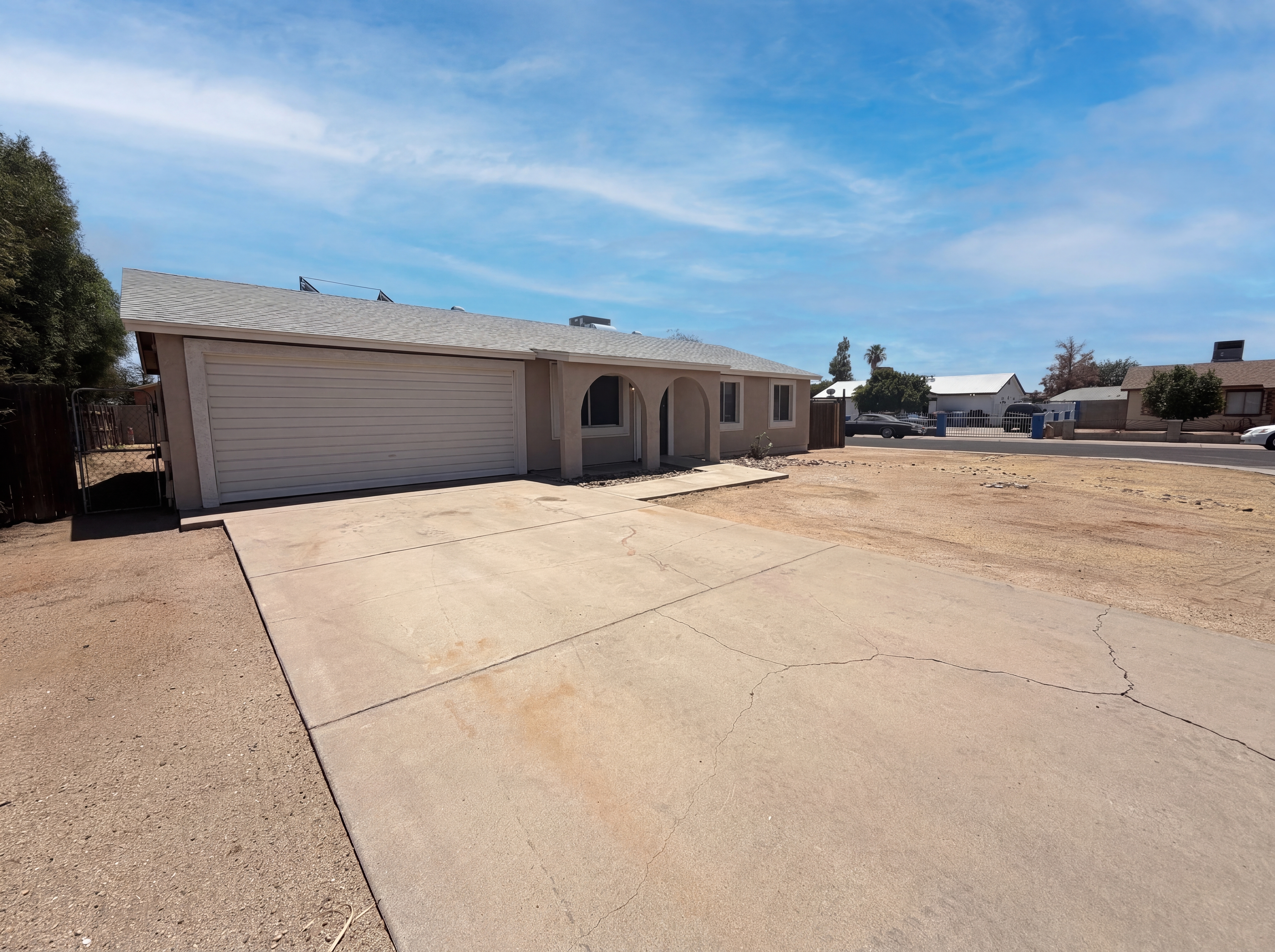 Photo 16 of 19 of 2831 N 70th Dr, Phoenix, AZ
