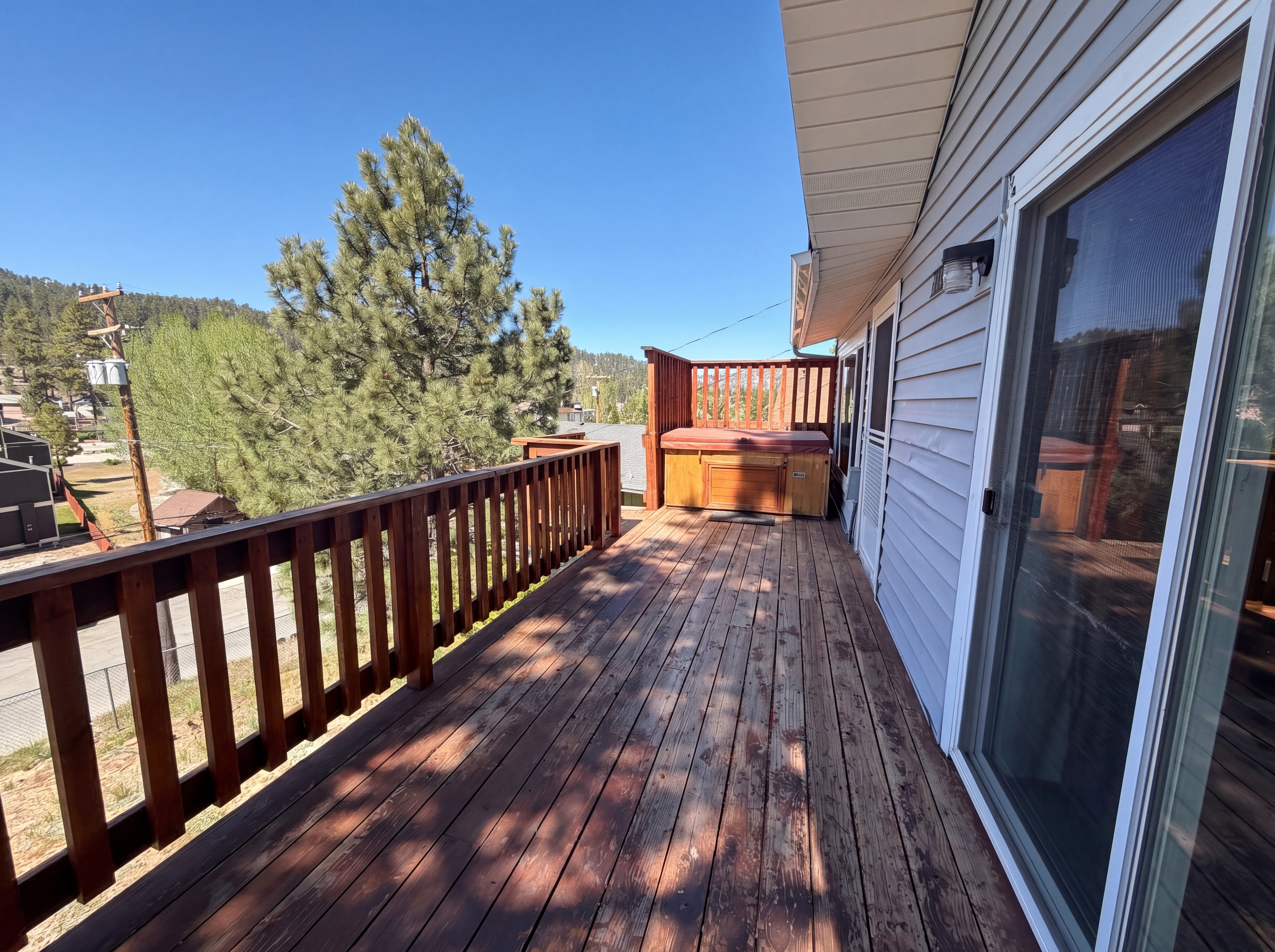 Photo 19 of 23 of 718 Blue Jay Rd, Big Bear Lake, CA