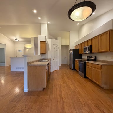 Property photo 2 of 1814 Chesapeake Cir