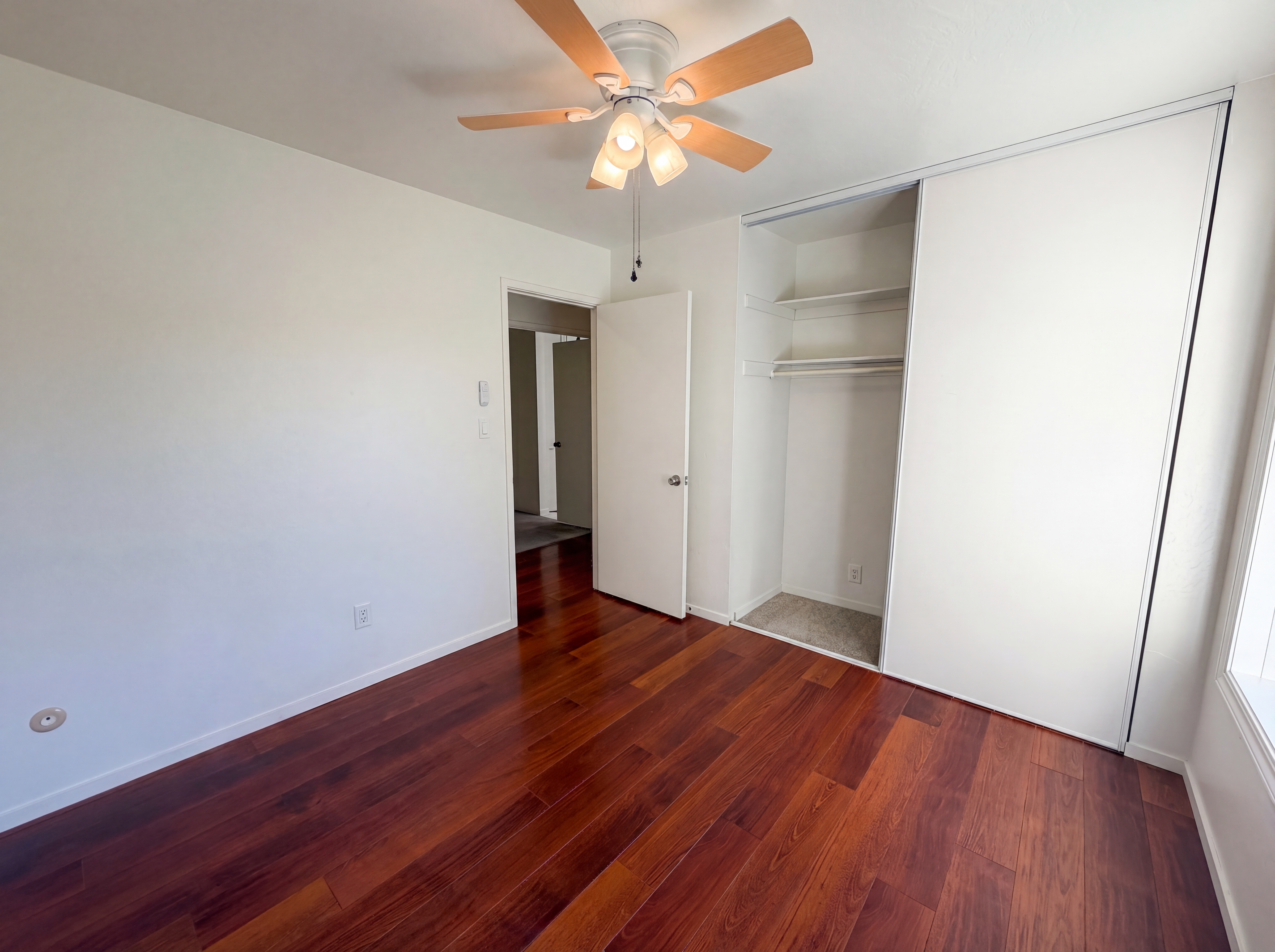 Photo 13 of 24 of 9648 Elmira Cir, Sacramento, CA