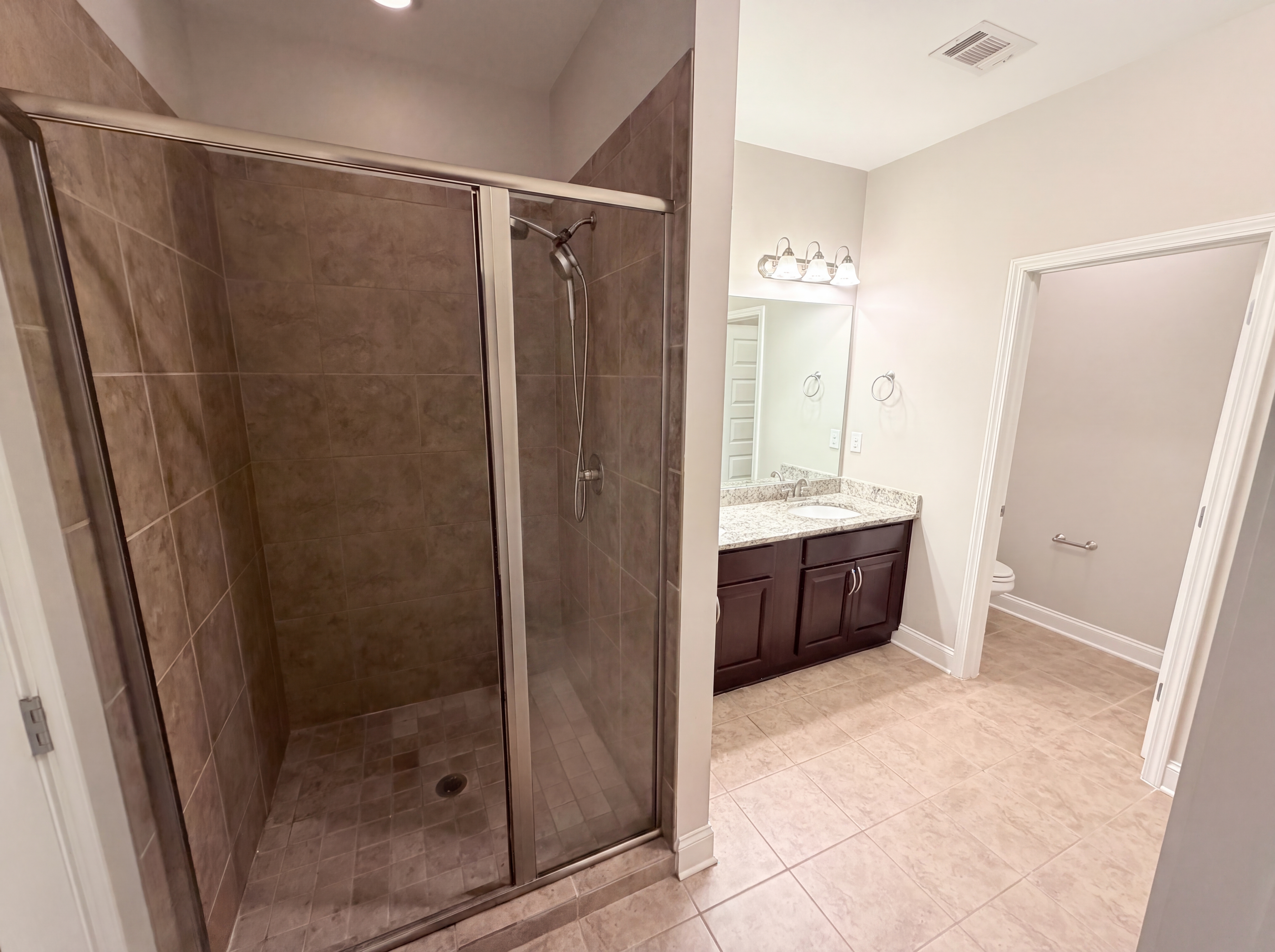 Photo 15 of 24 of 10555 Naramore Ln, Alpharetta, GA