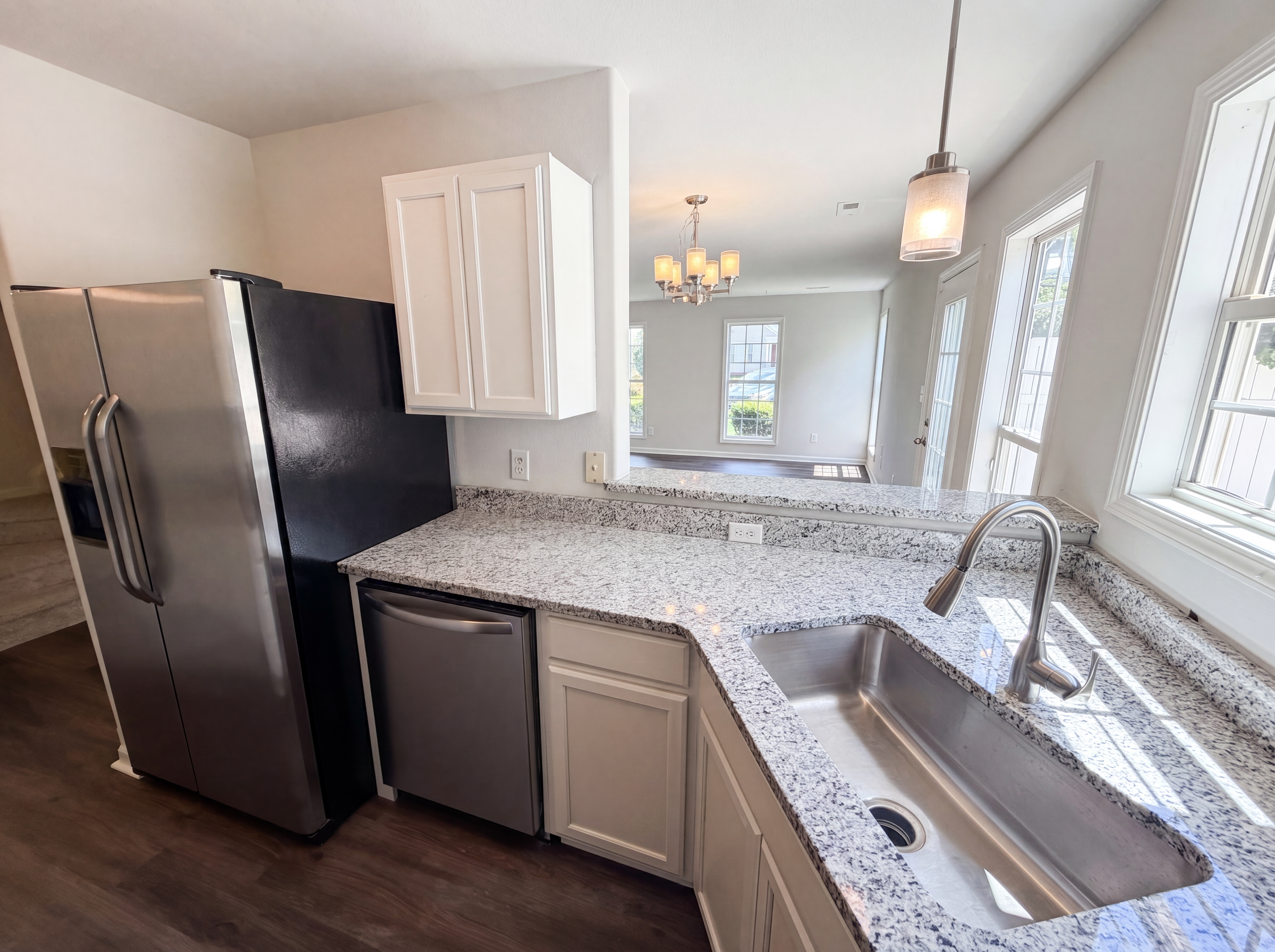 Photo 7 of 21 of 3831 Mohawk Ct, Charlotte, NC