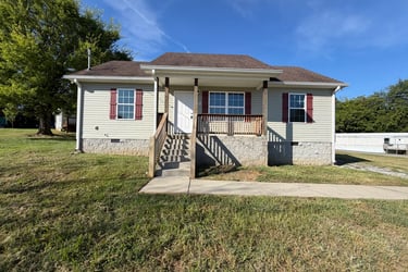 Exterior photo of 1437 Silver Creek Rd
