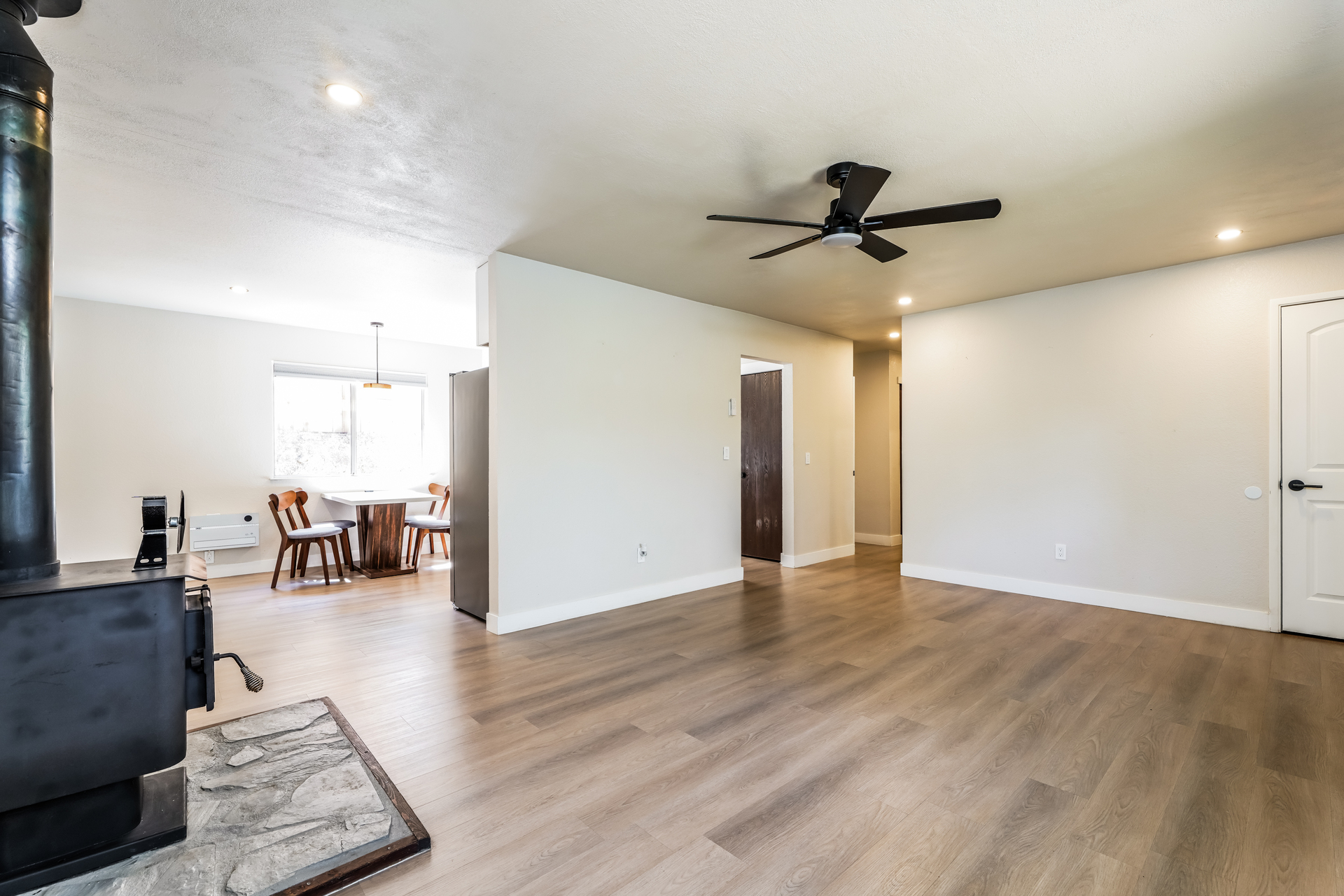 Photo 6 of 21 of 17520 Anona Ct, Grass Valley, CA