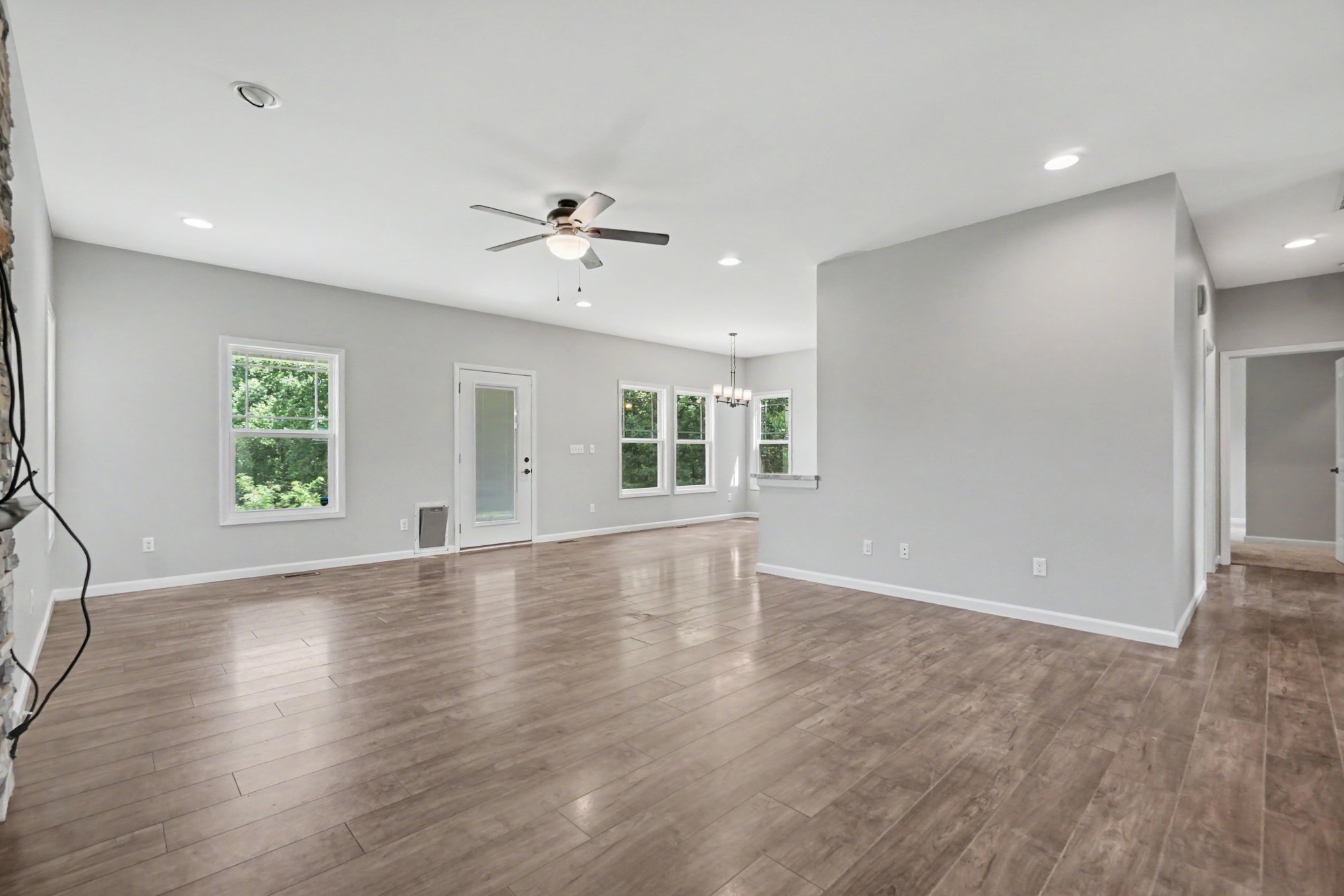 Photo 6 of 20 of 3000 Noble Ct, Waco, KY
