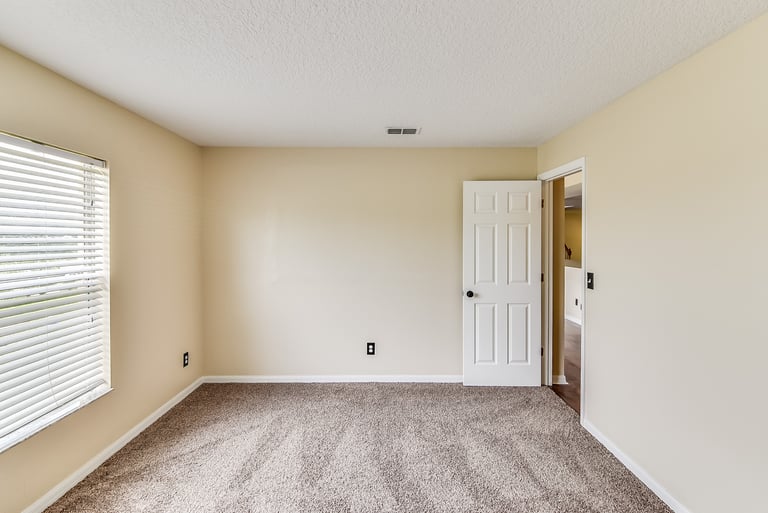Photo 24 of 27 - 1519 Pier St, Clermont, FL 34711