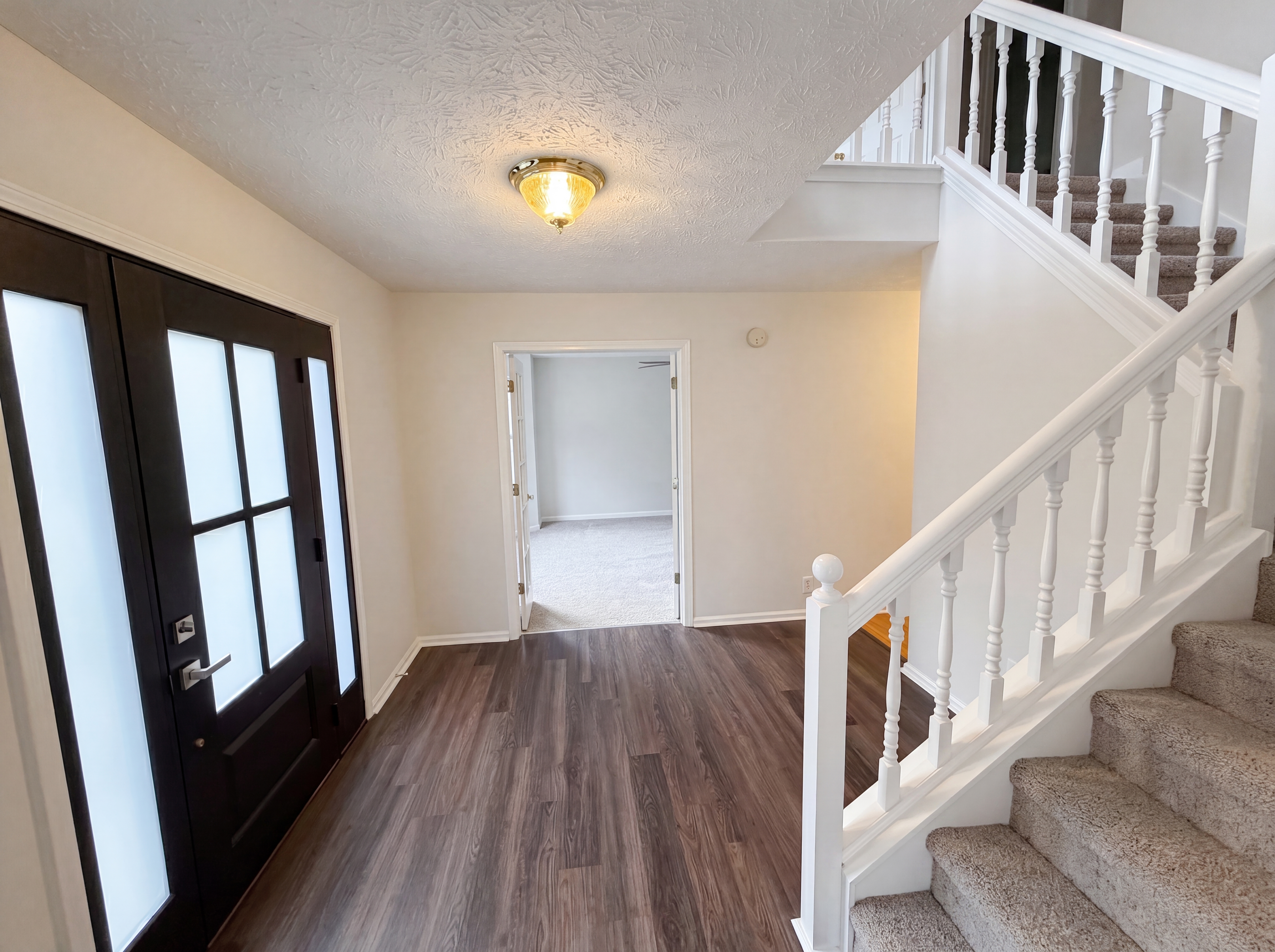 Photo 7 of 50 of 1800 Ivy Stone Ct, Buford, GA