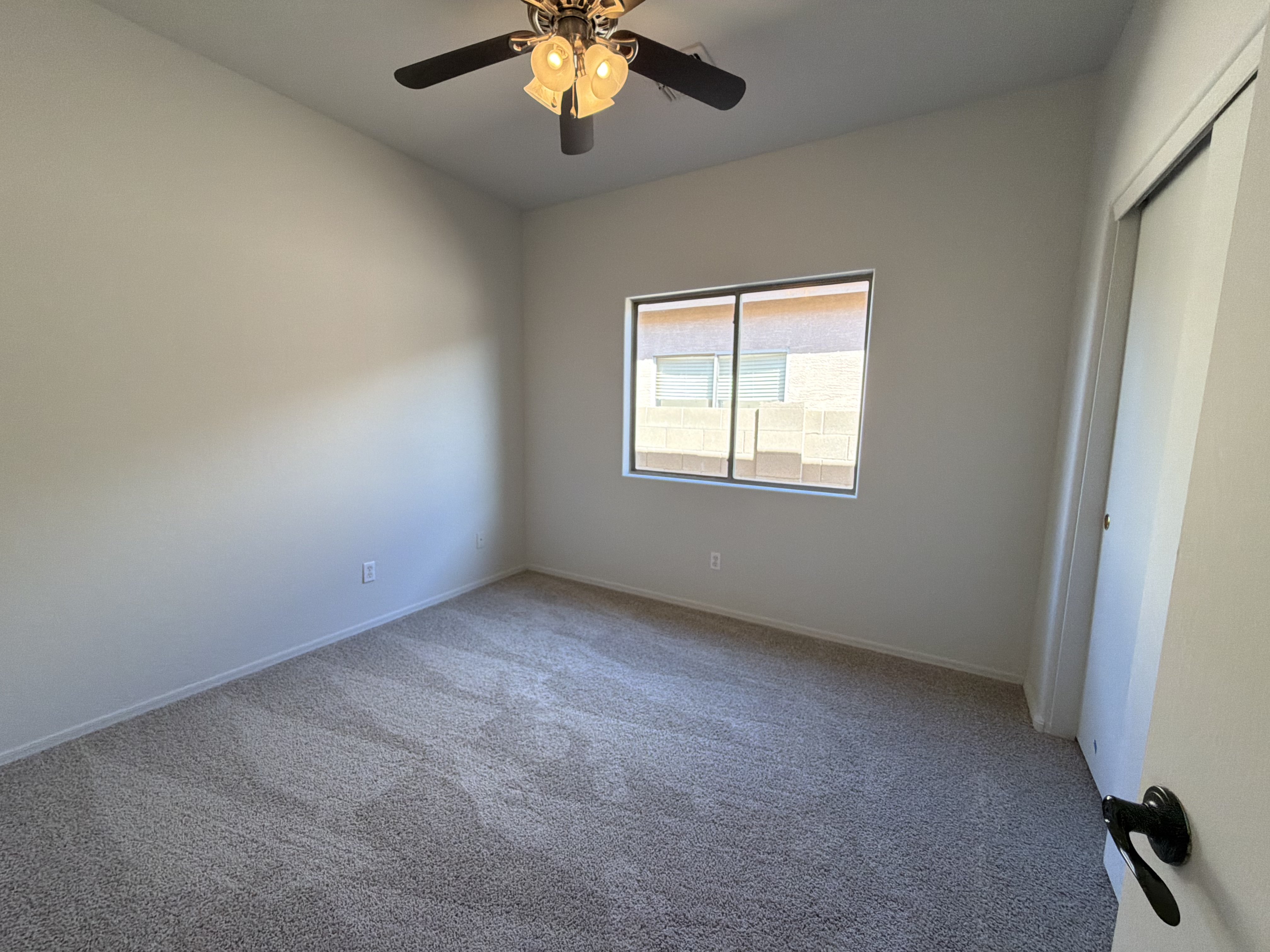 Photo 11 of 17 of 13026 W Corrine Dr, El Mirage, AZ