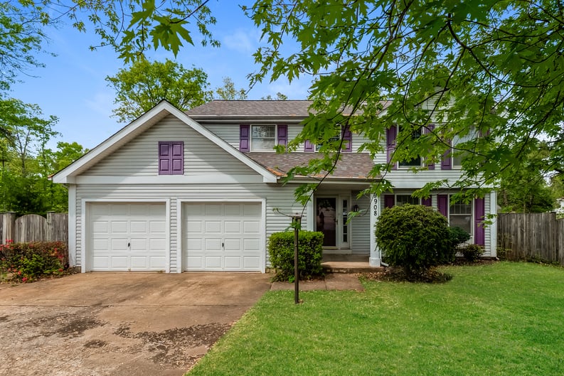 Property photo 1 of 9908 Rickover Ct