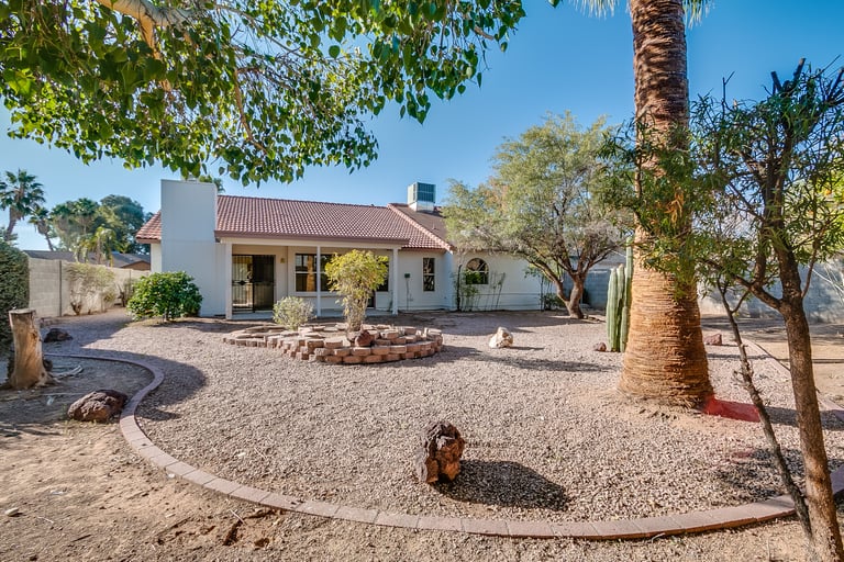 Photo 5 of 38 - 4822 E Hannibal Cir, Mesa, AZ 85205