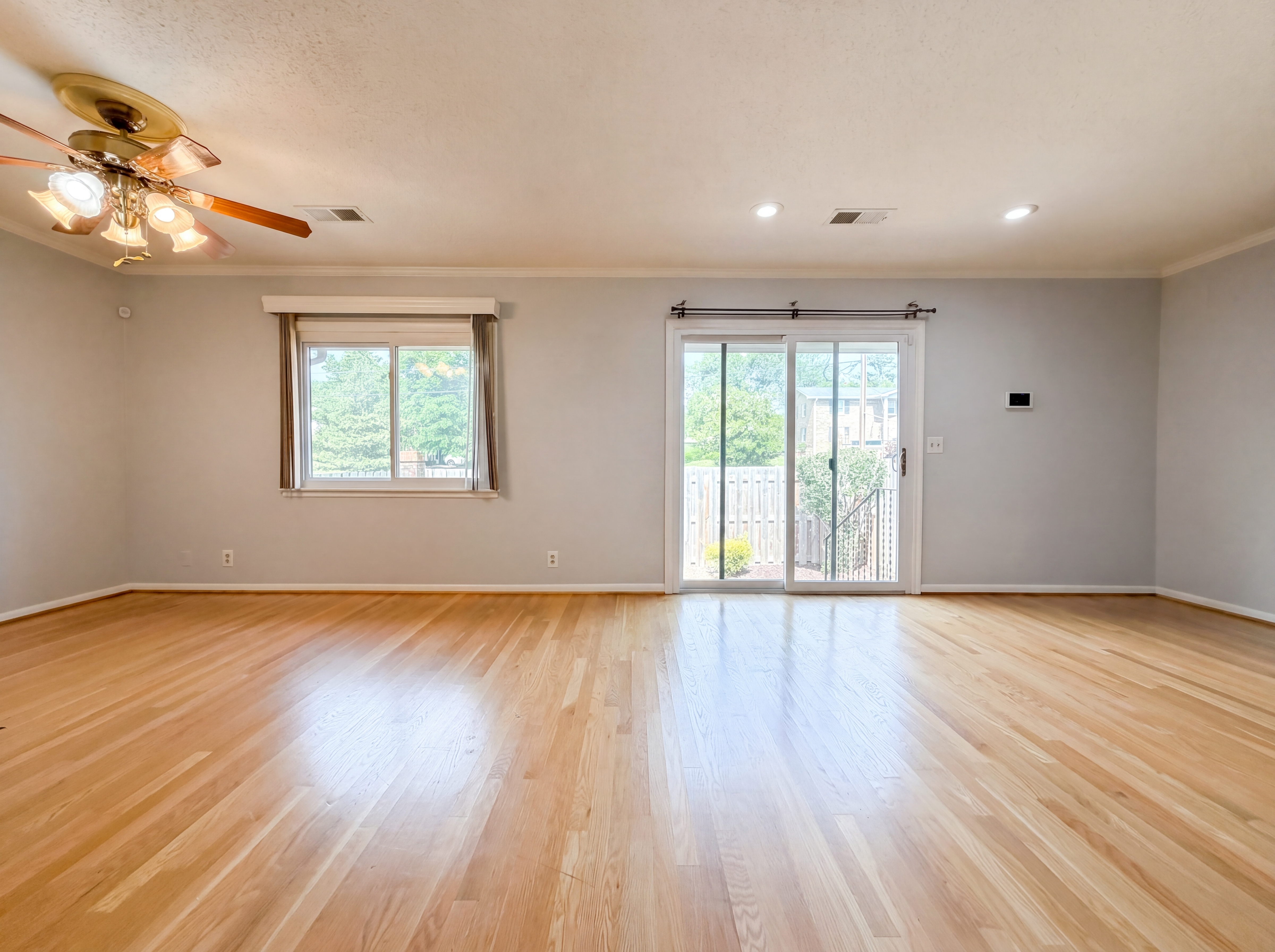 Photo 8 of 18 of 1014 Heritage Dr, Madison, TN