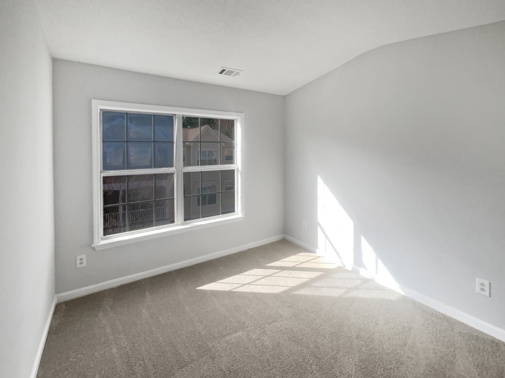 Photo 12 of 20 of 212 Riverstone Commons Cir, Canton, GA