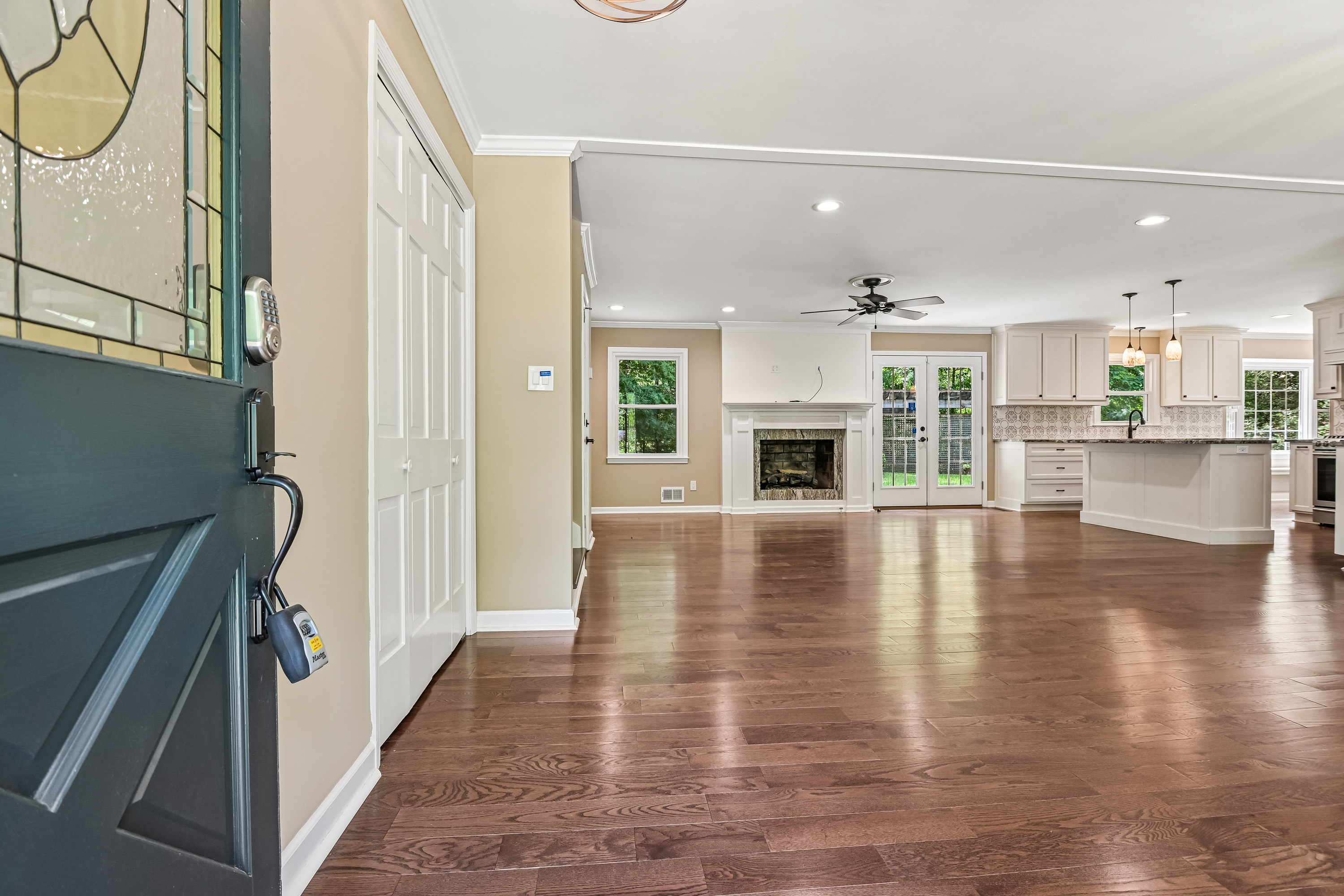 Photo 10 of 47 of 3431 Hickory View Dr NW, Marietta, GA