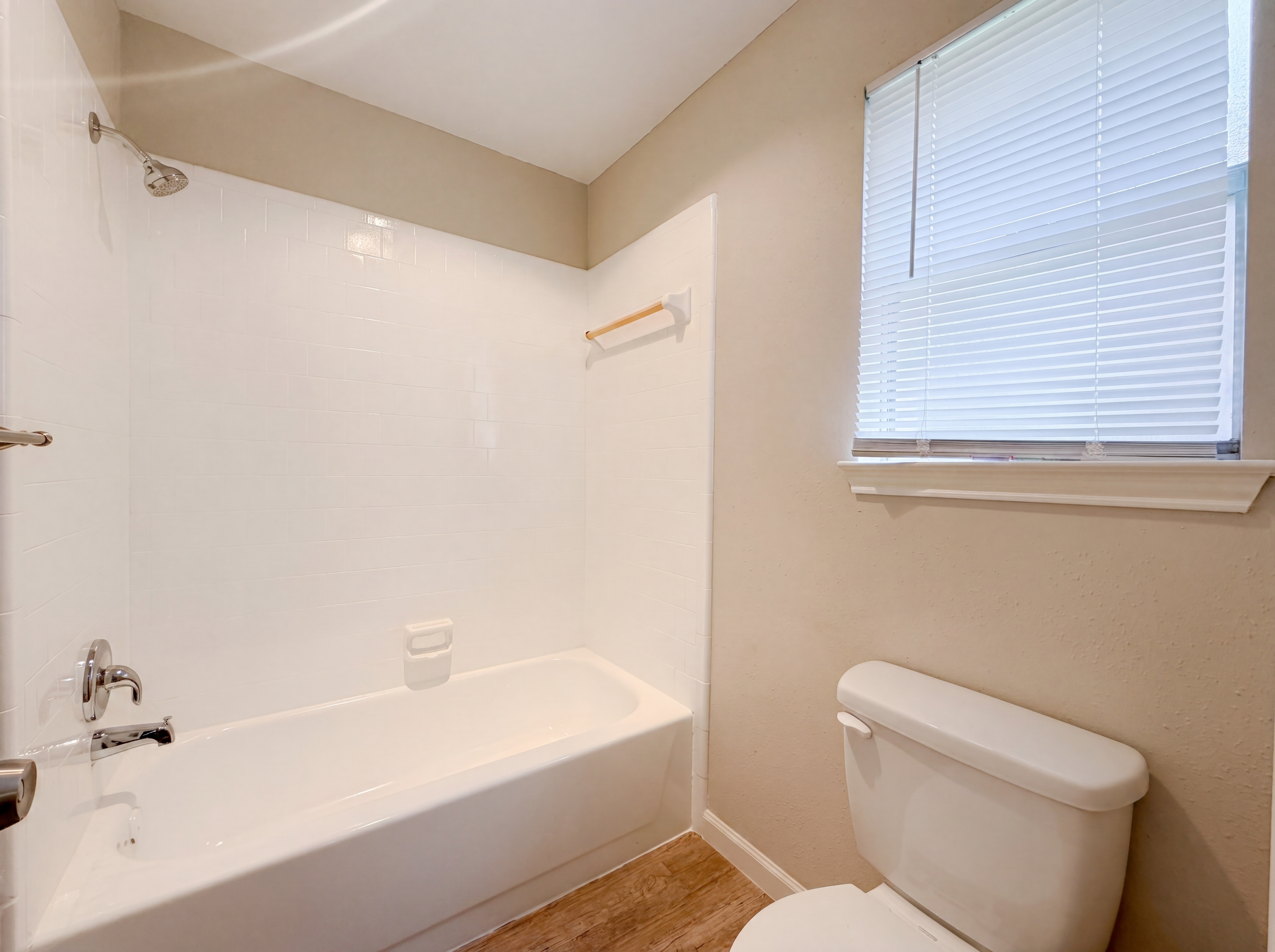 Photo 12 of 18 of 22031 Birch Valley Dr, Katy, TX