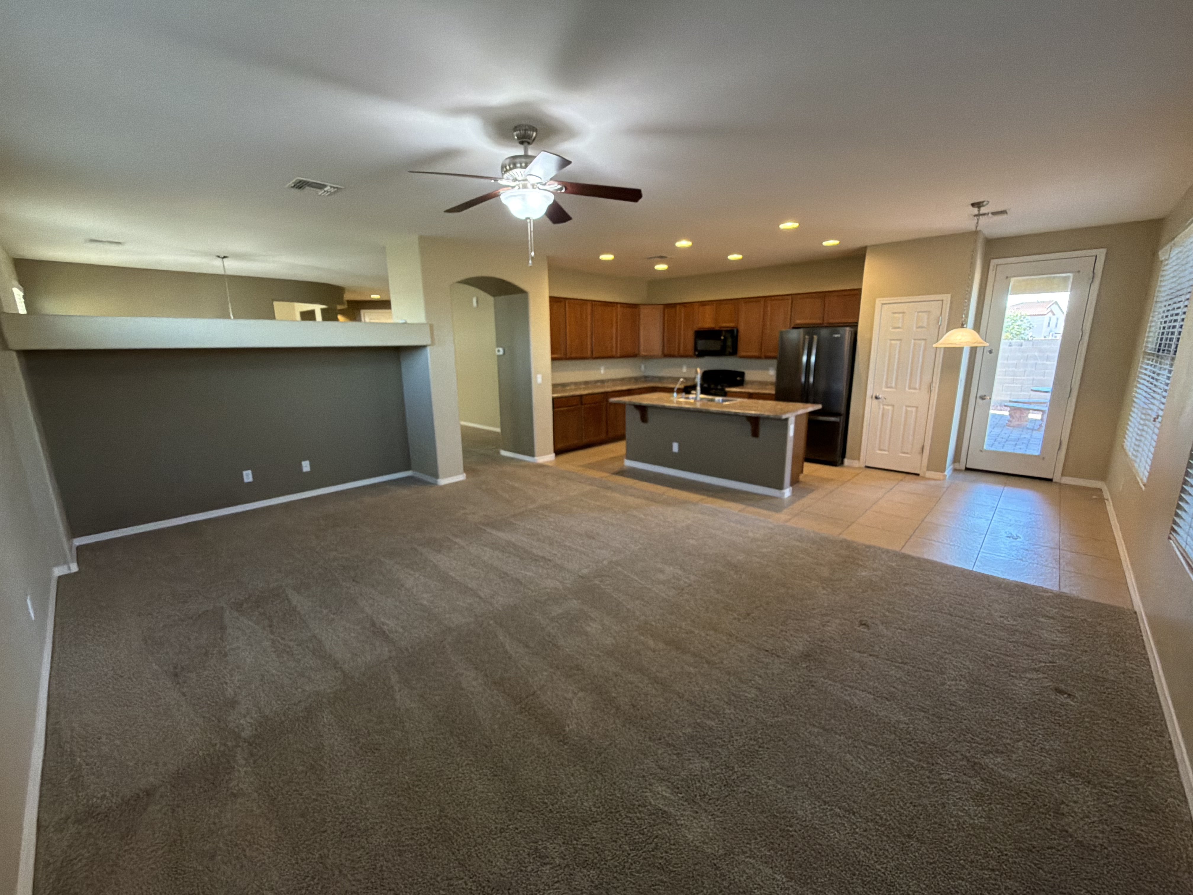 Photo 17 of 40 of 1898 S 160th Ln, Goodyear, AZ