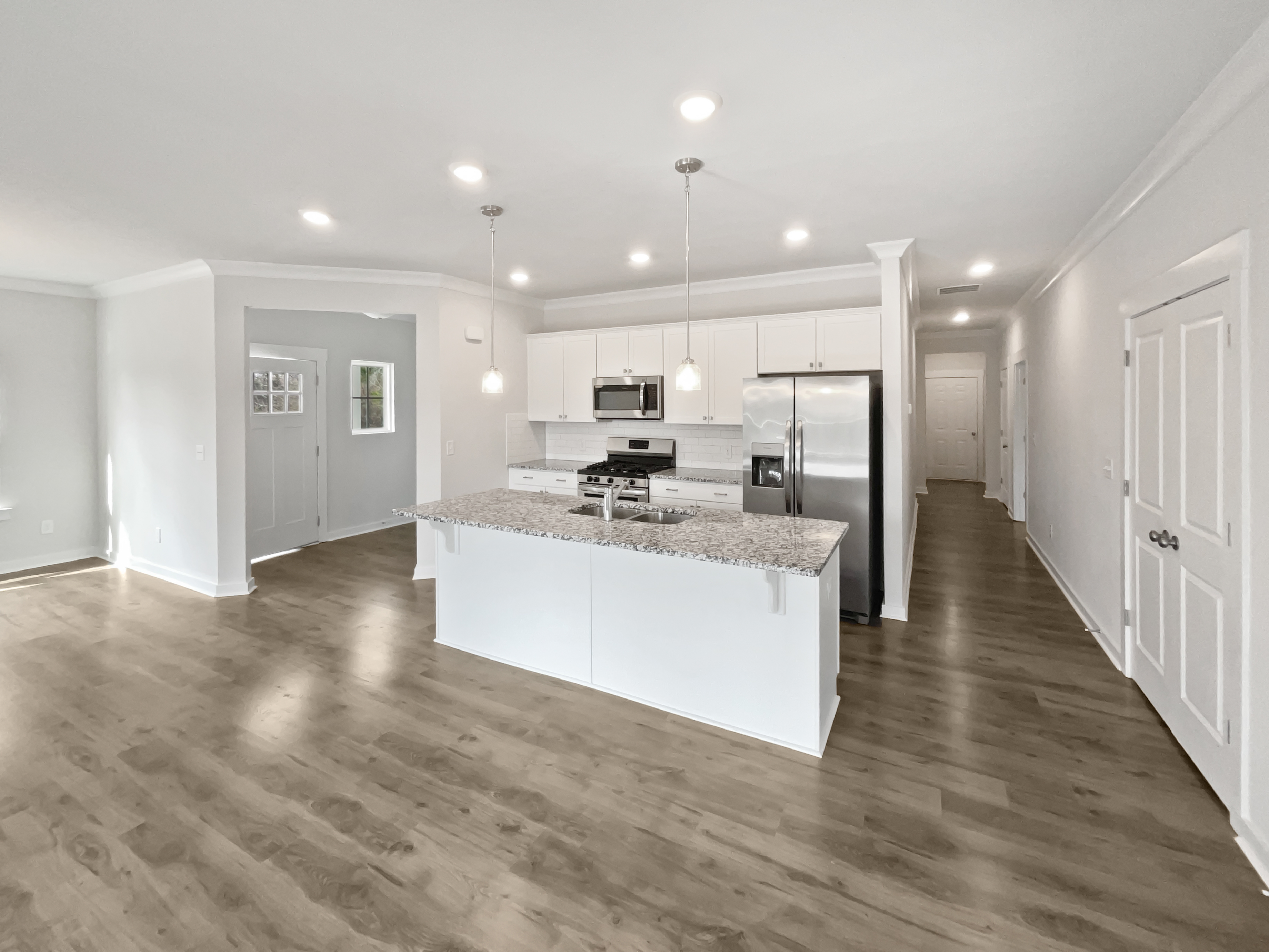 Photo 12 of 22 of 2976 Rambler Dr, Loganville, GA