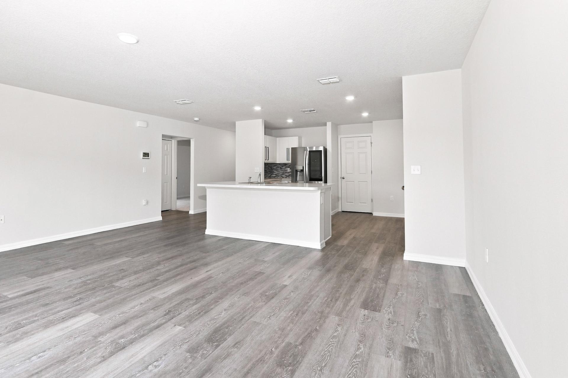 Photo 9 of 23 of 2462 SE Watercrest St, Port Saint Lucie, FL