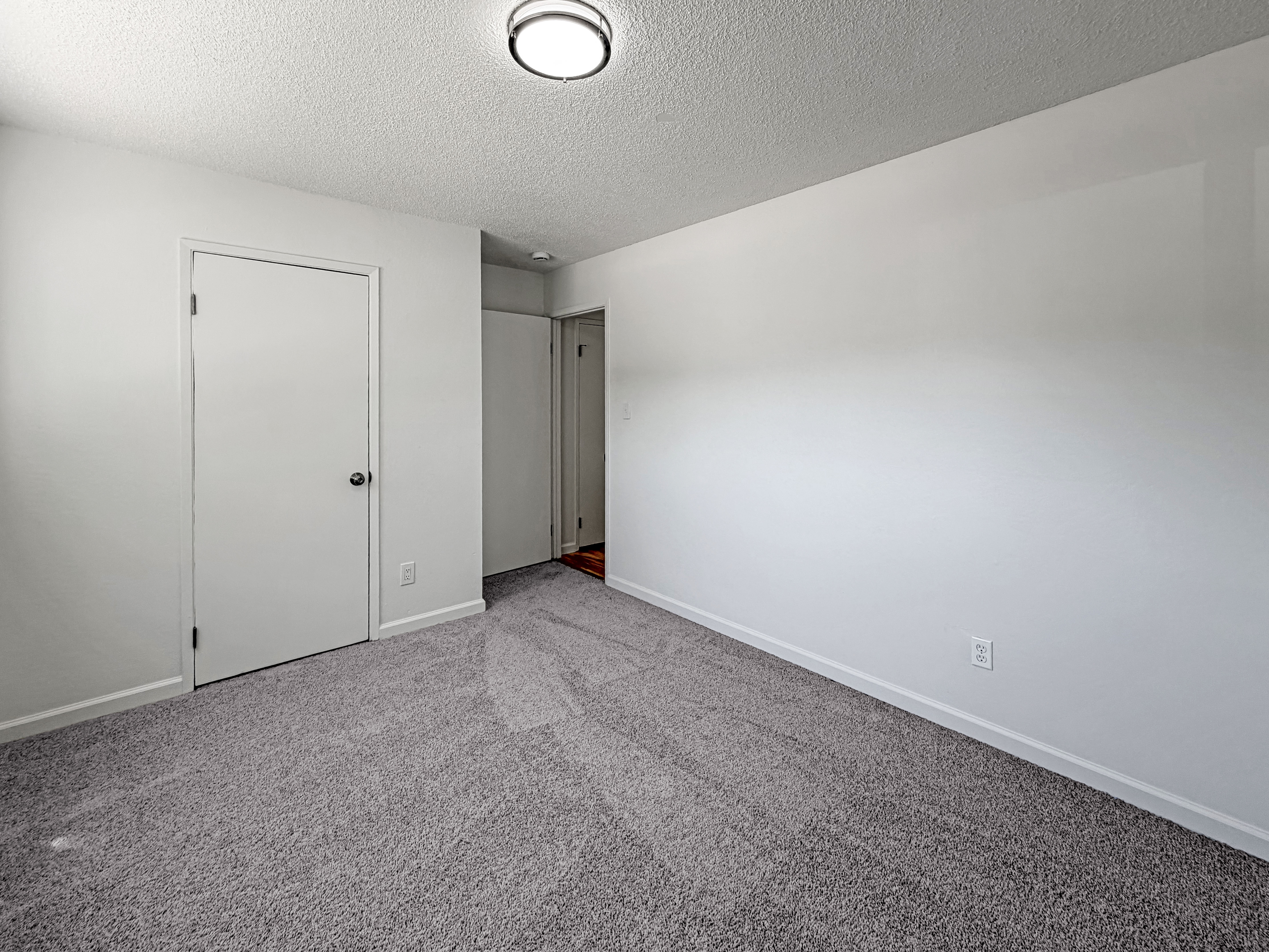 Photo 16 of 26 of 7827 Glen Tree Dr, Citrus Heights, CA