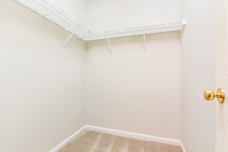 Photo 9 of 16 - 100 Spring Peak Ct, Holly Springs, NC 27540