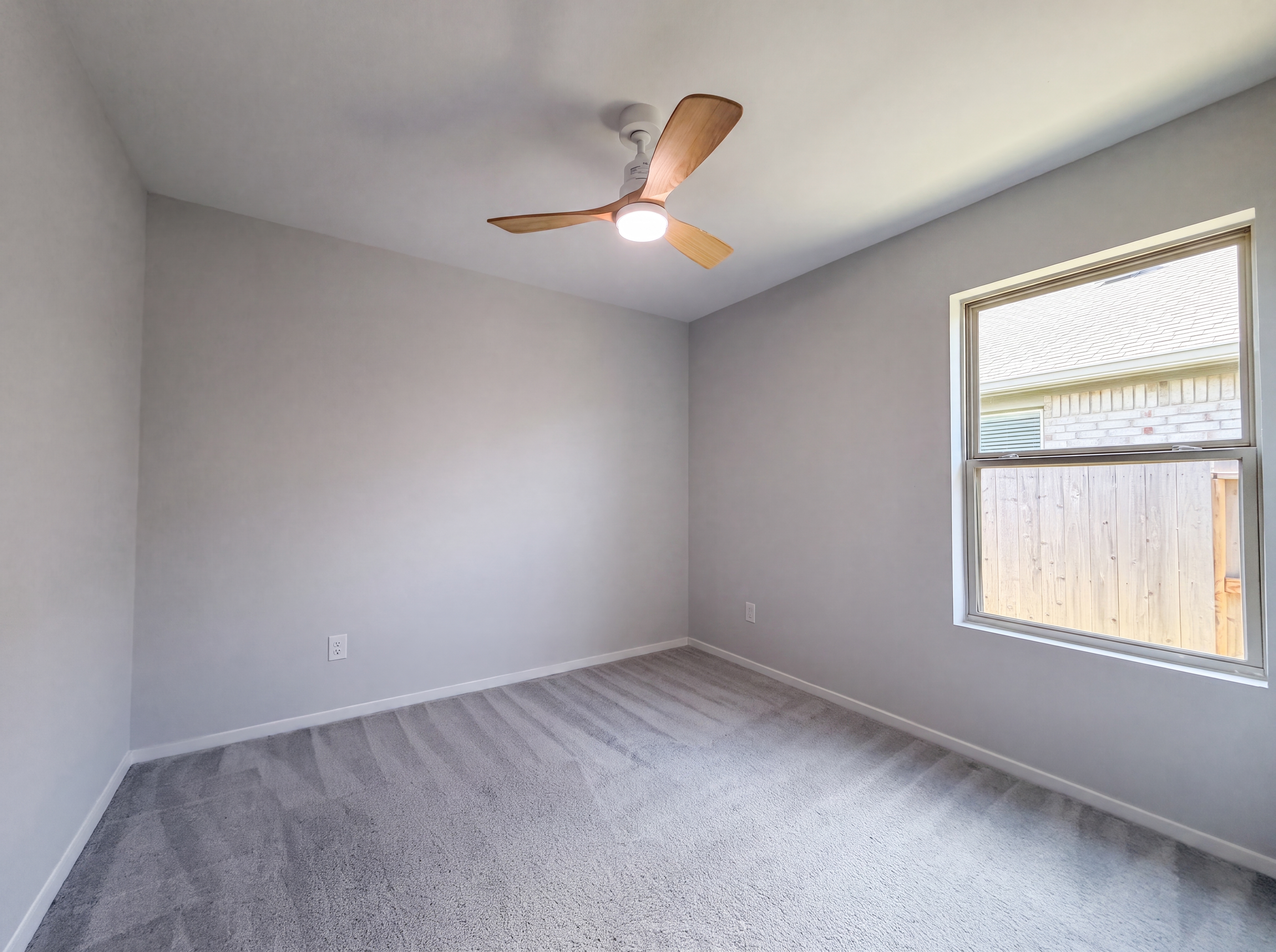Photo 9 of 17 of 5118 Sunvalley Bend Dr, Katy, TX