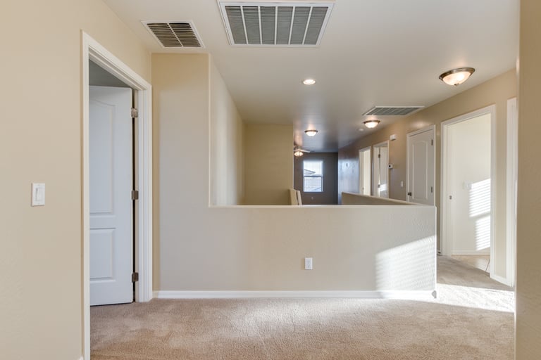 Photo 12 of 31 - 852 W Hereford Dr, San Tan Valley, AZ 85143