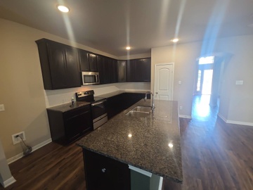 Photo 12 of 39 of 3001 Gilchrist Dr, Lorena, TX