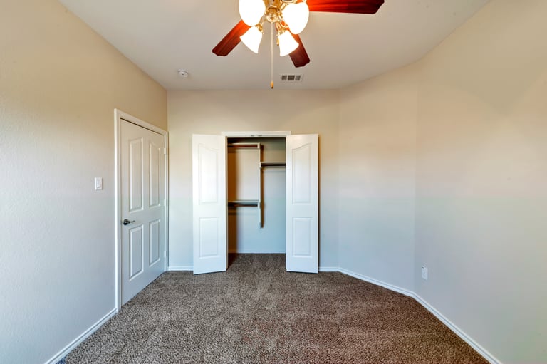 Photo 22 of 27 - 11121 Hawks Landing Rd, Haslet, TX 76052