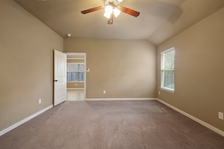 Photo 19 of 26 - 7424 Durness Dr, Fort Worth, TX 76179