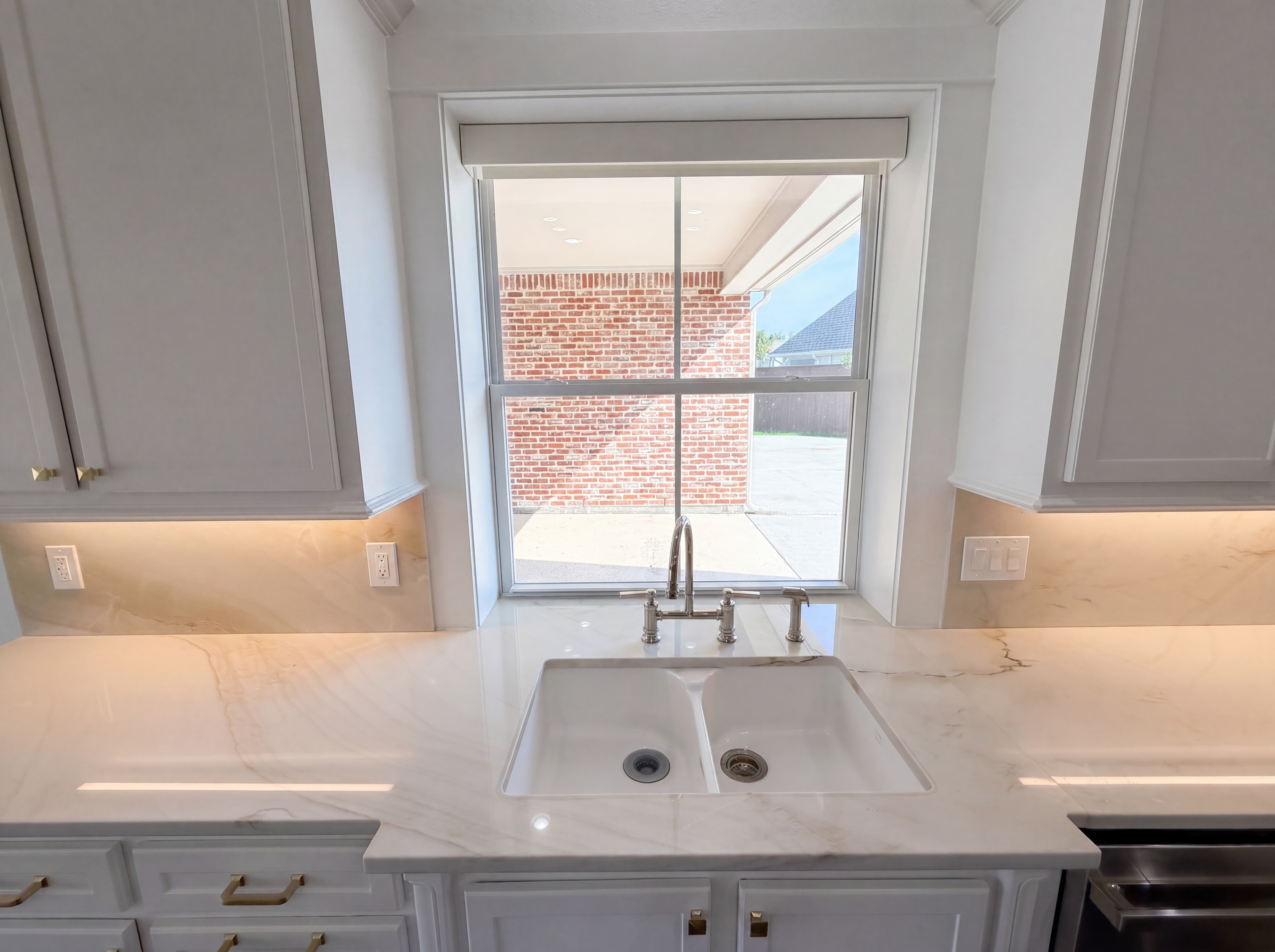 Photo 17 of 61 of 4385 Brownstone Dr, Beaumont, TX