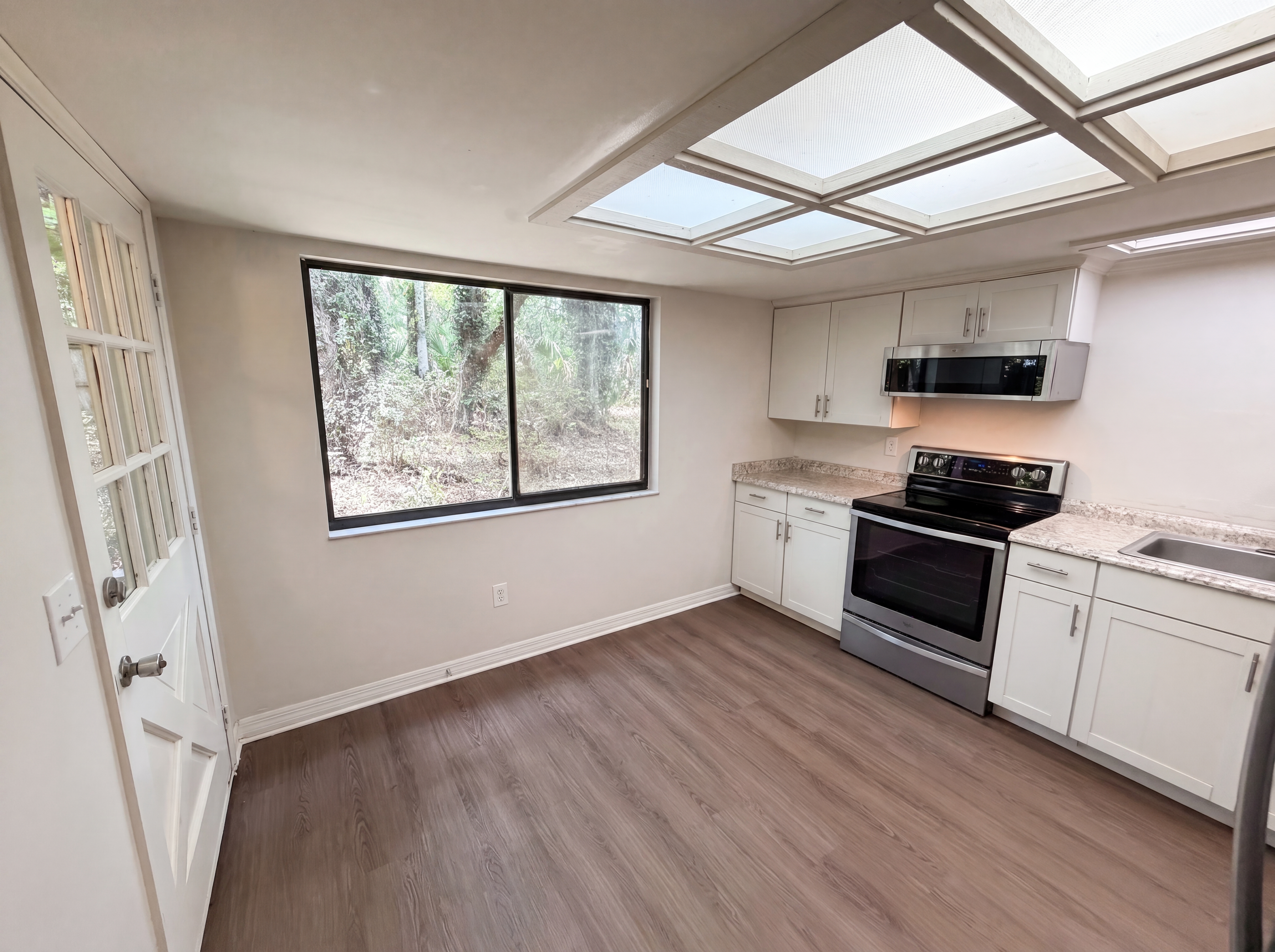Photo 11 of 28 of 830 Dunbar Ter, Winter Springs, FL