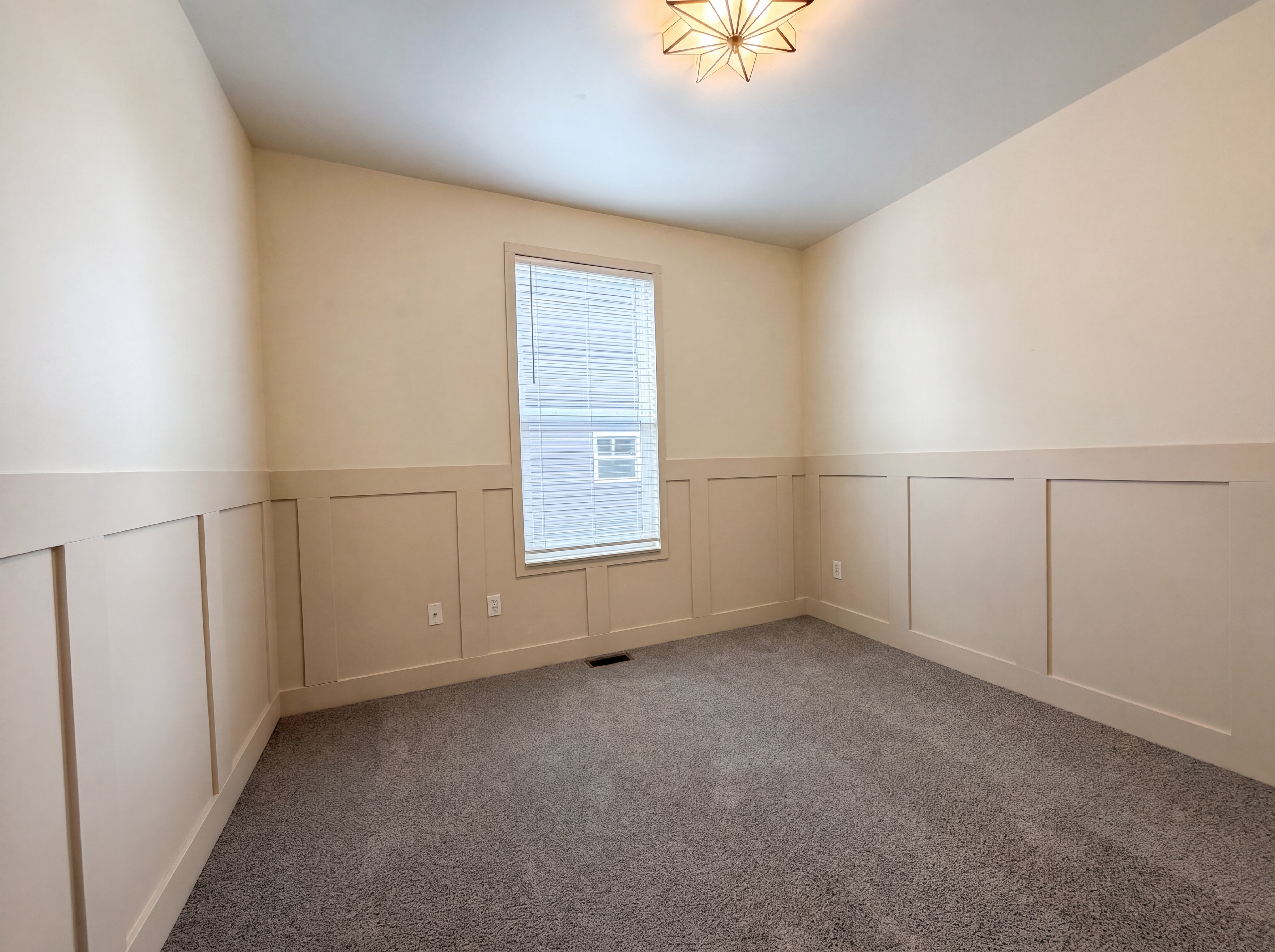 Photo 15 of 22 of 1034 Sweet River Dr, Saint Paul, MO