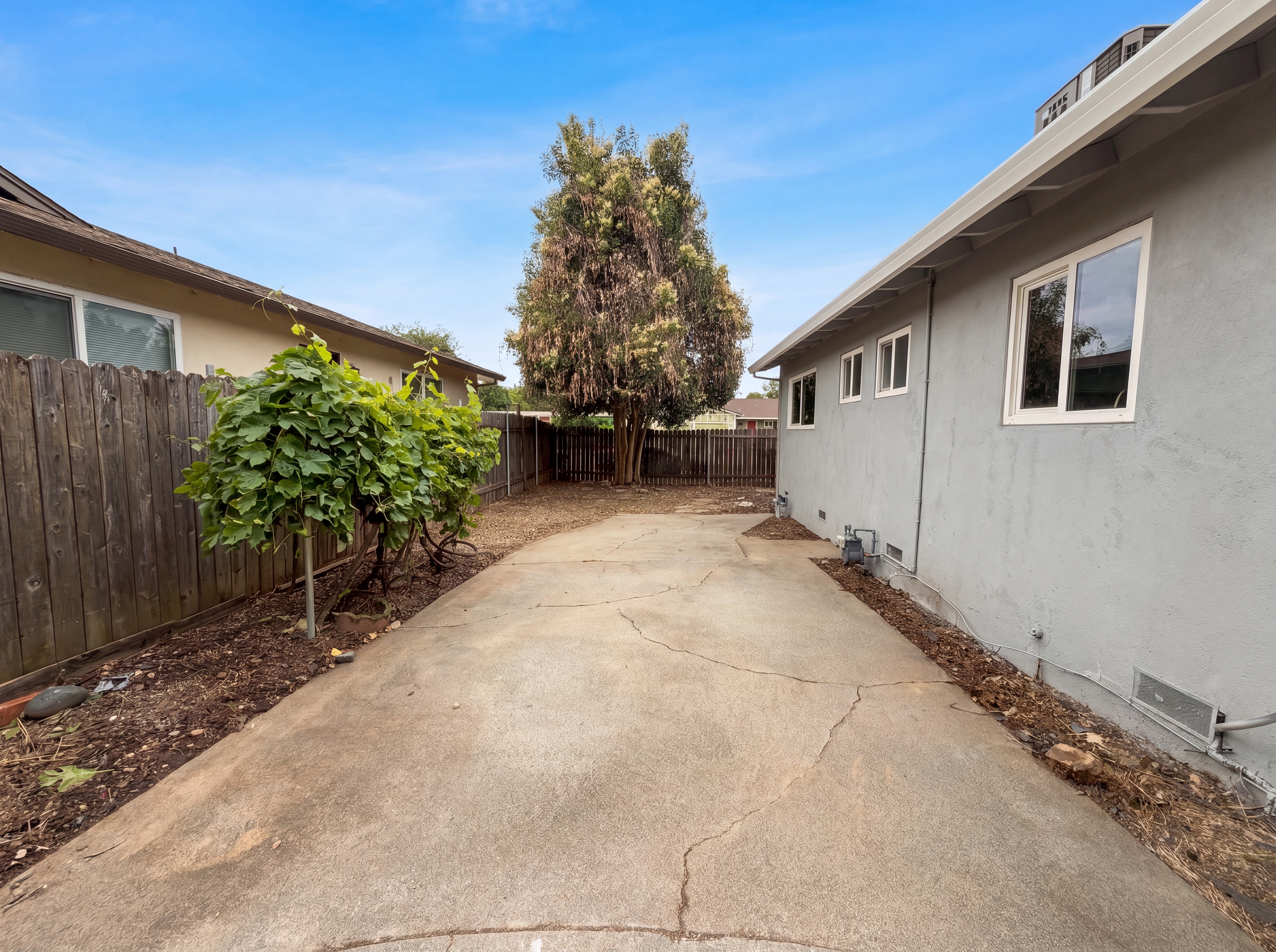 Photo 22 of 24 of 648 Lewis Ave, Yuba City, CA