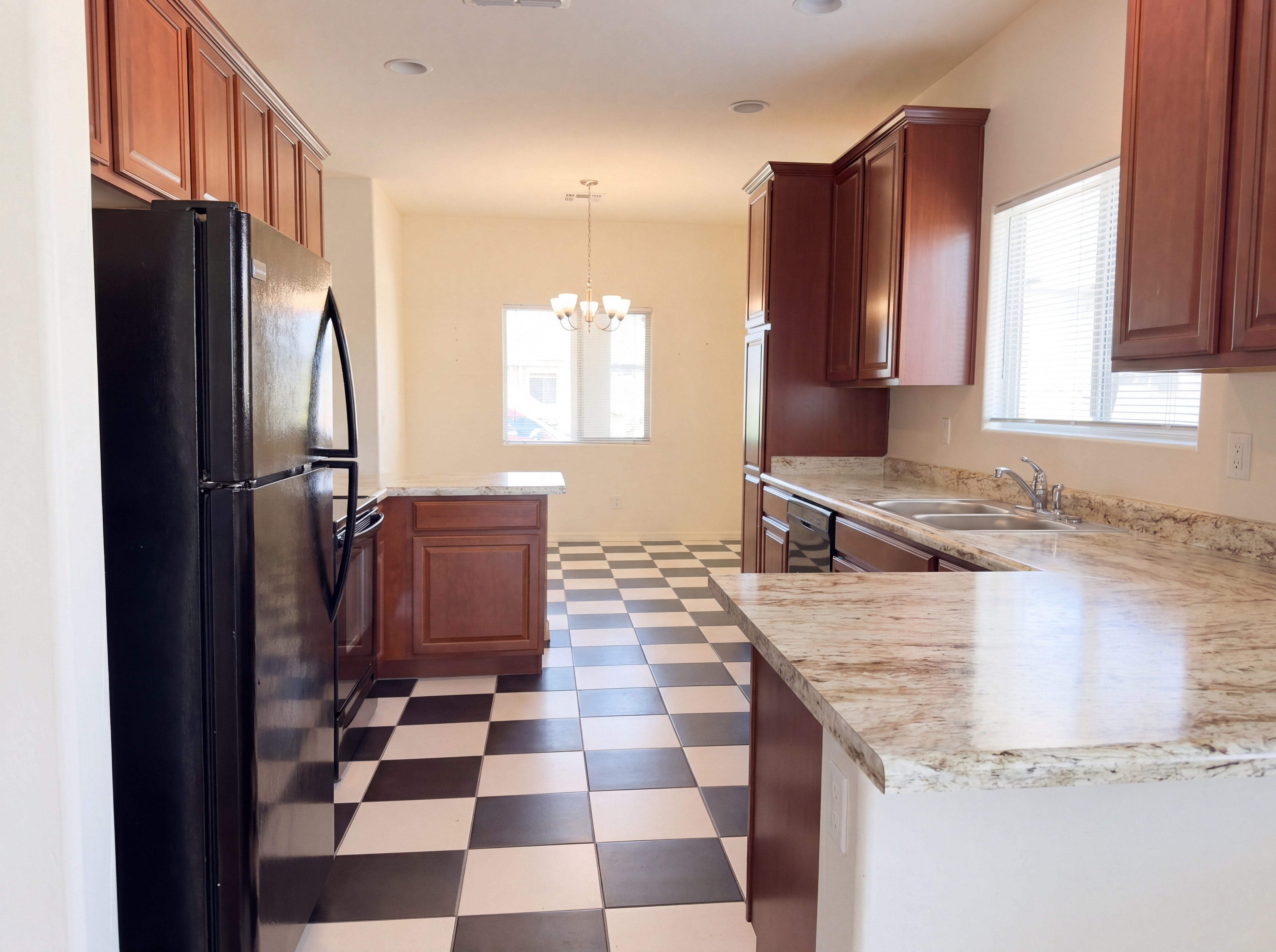Photo 7 of 17 of 1738 S Aryelle Rd, Apache Junction, AZ