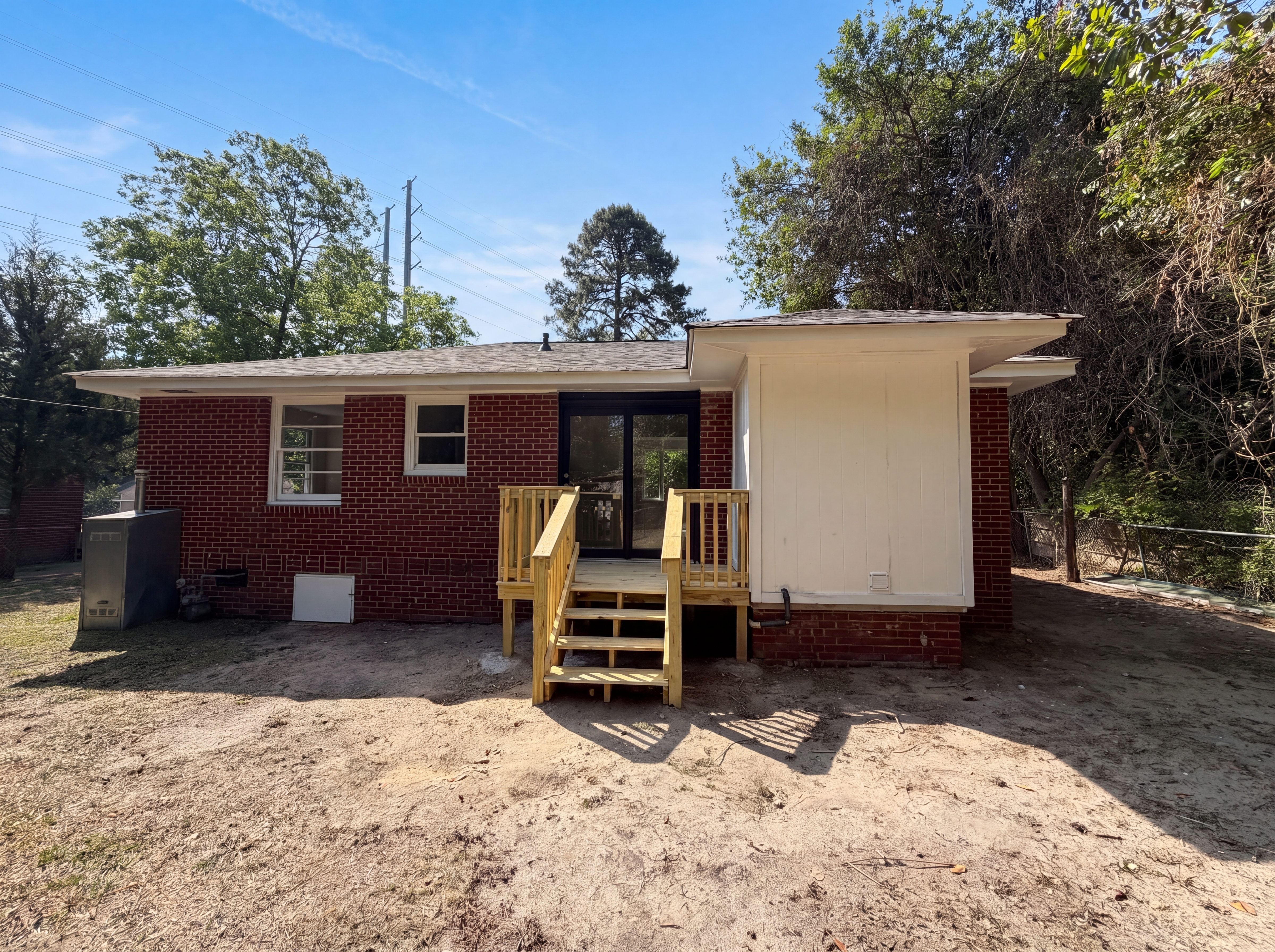 Photo 16 of 17 of 2112 Axson St, Cayce, SC