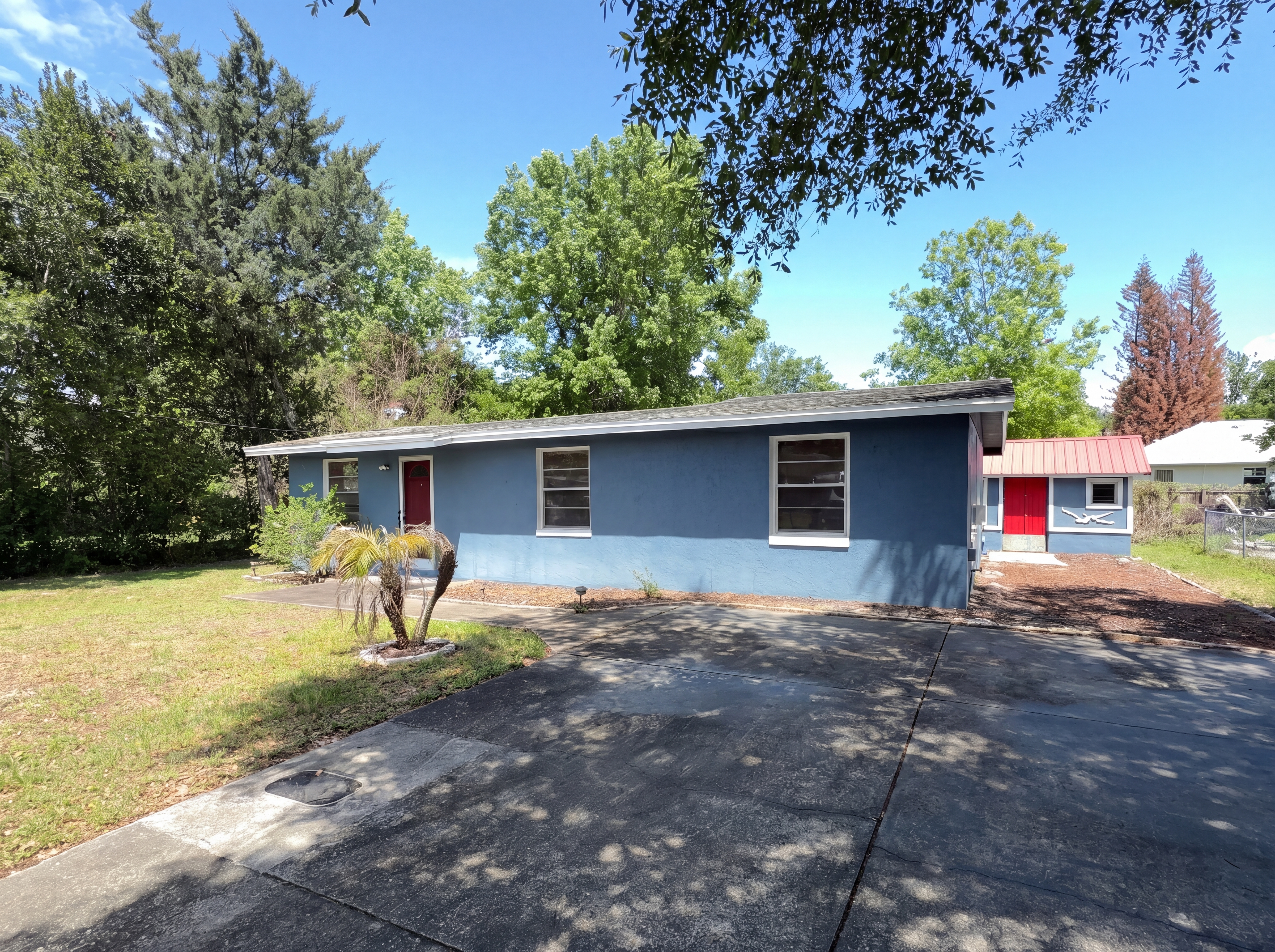 Photo 15 of 19 of 1385 Bender Ave, Daytona Beach, FL