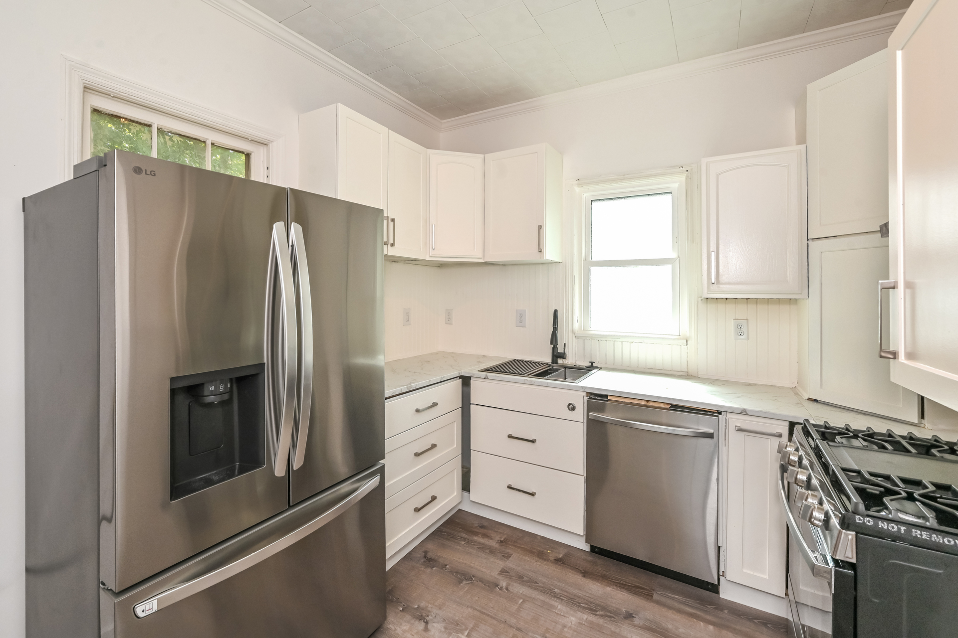 Photo 2 of 13 of 834 N 23rd St, Paducah, KY