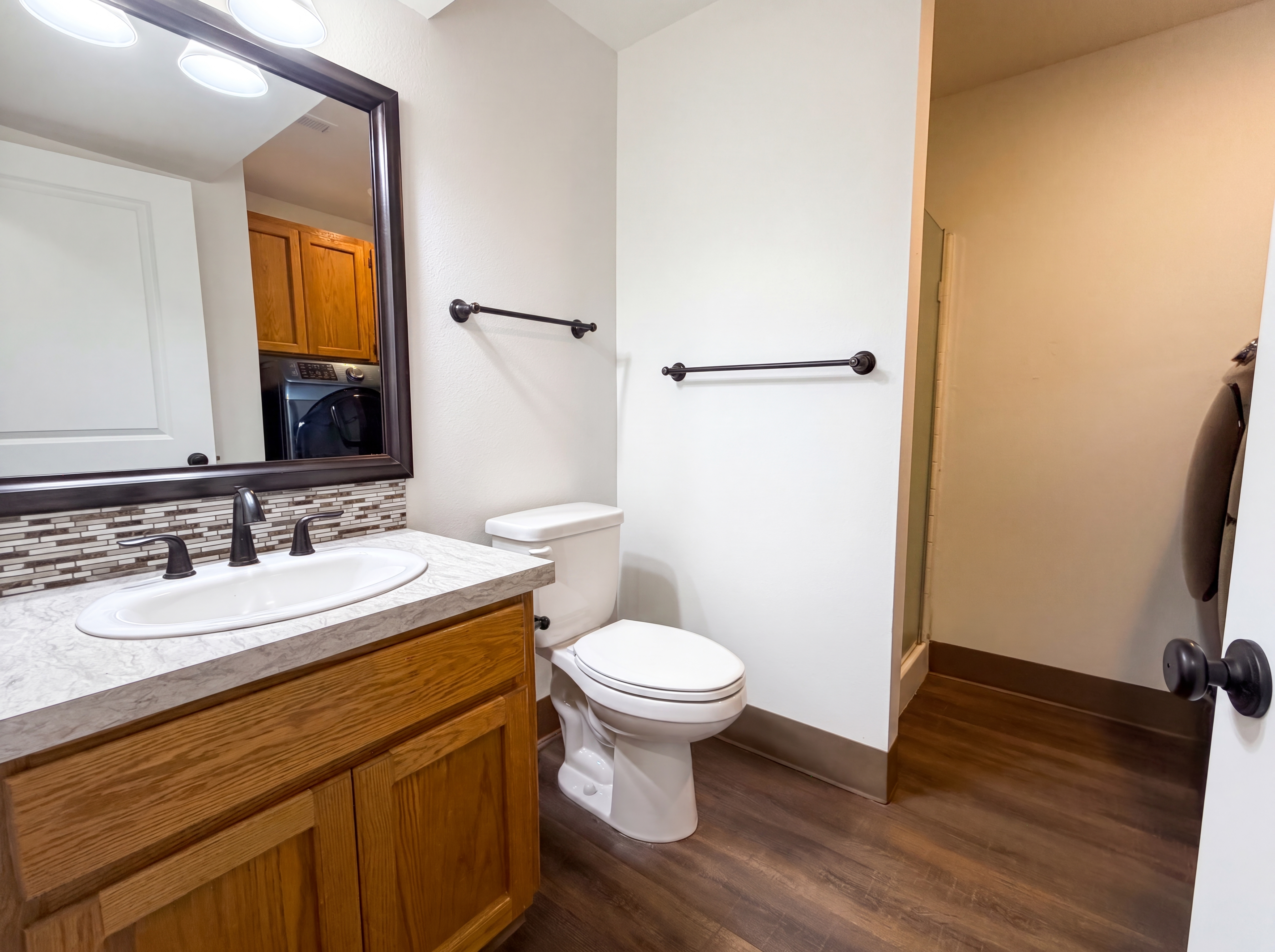 Photo 10 of 17 of 37685 Sandy Heights St, Sandy, OR