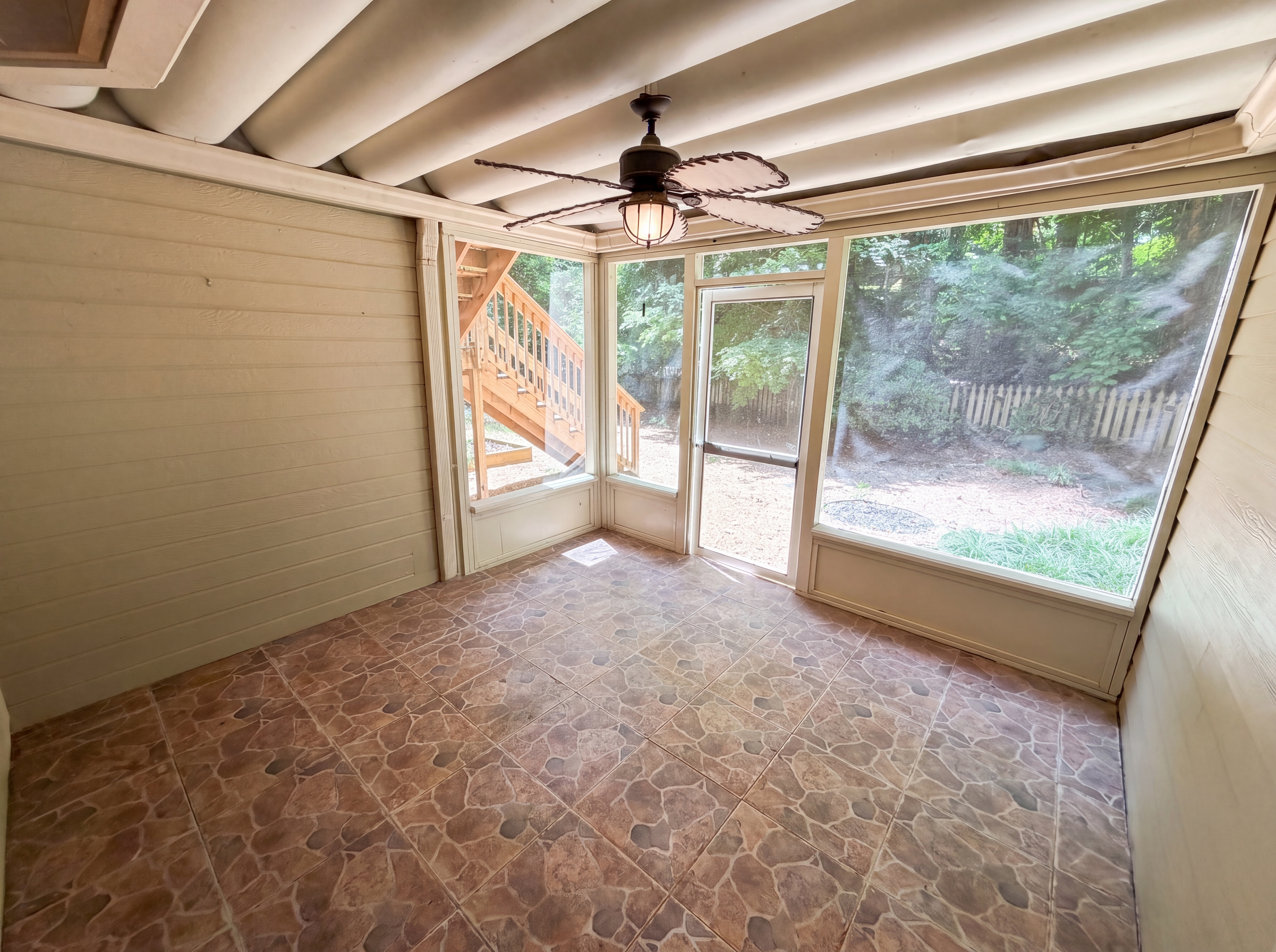 Photo 12 of 17 of 2623 Wellington Dr, Marietta, GA