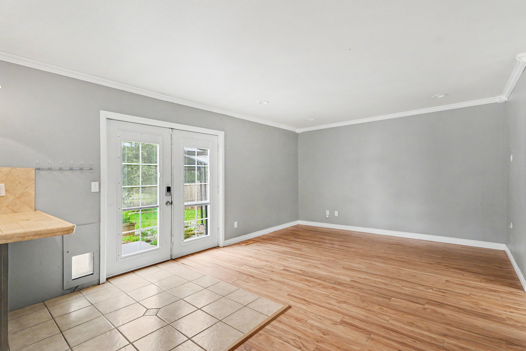 Photo 6 of 22 of 35620 92nd Avenue Ct S, McKenna, WA