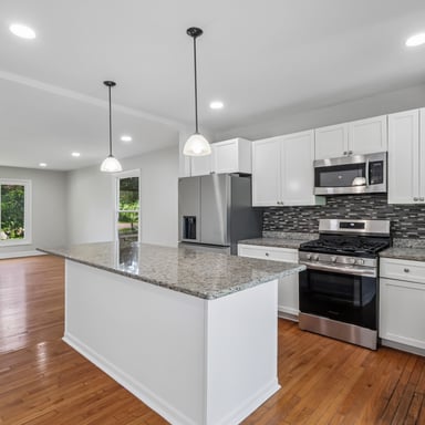 Property photo 2 of 520 Woodlyn Dr