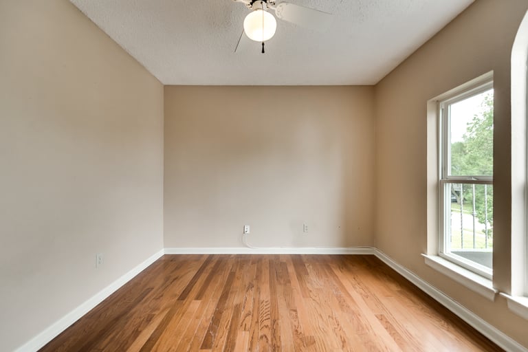 Photo 27 of 32 - 1532 Fuqua Dr, Flower Mound, TX 75028